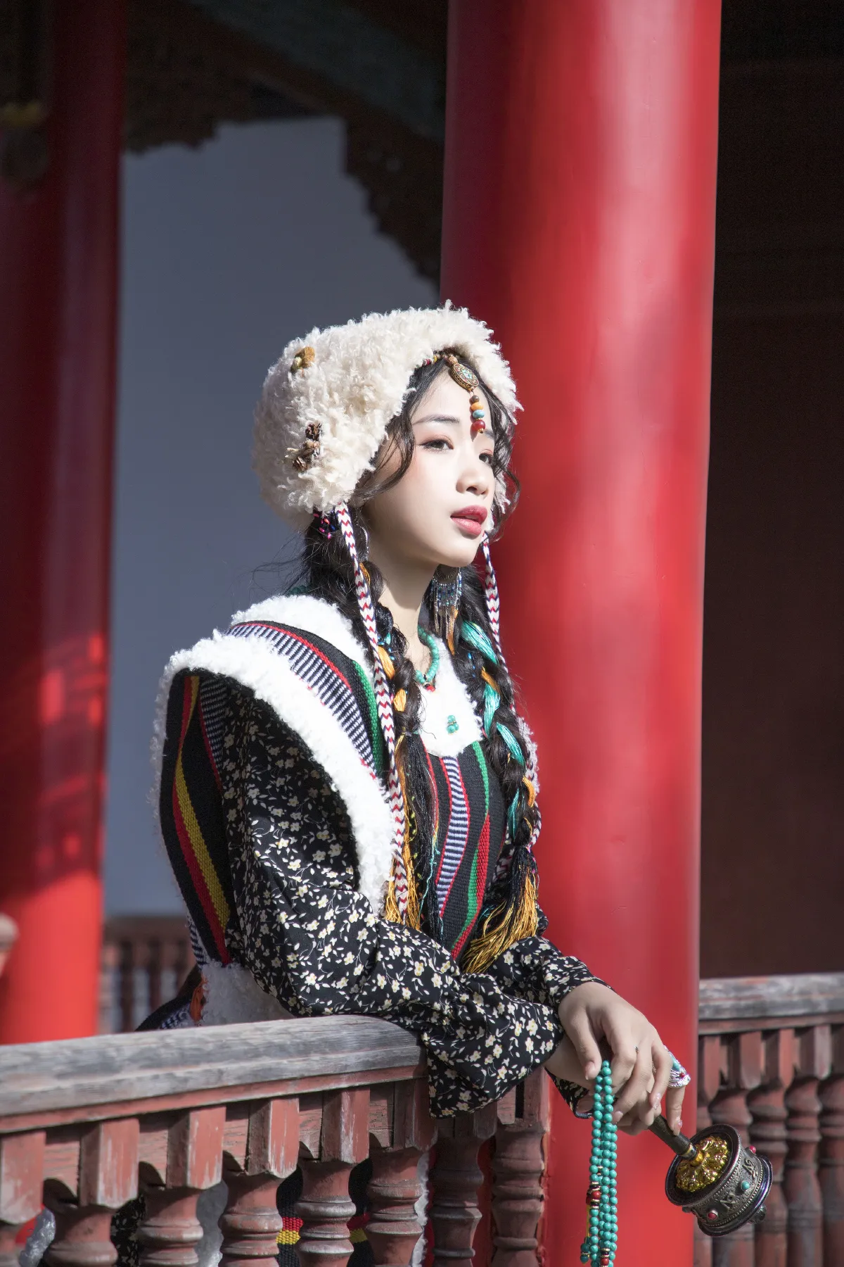 夏雨_小葵《藏服少女》美图作品图片5