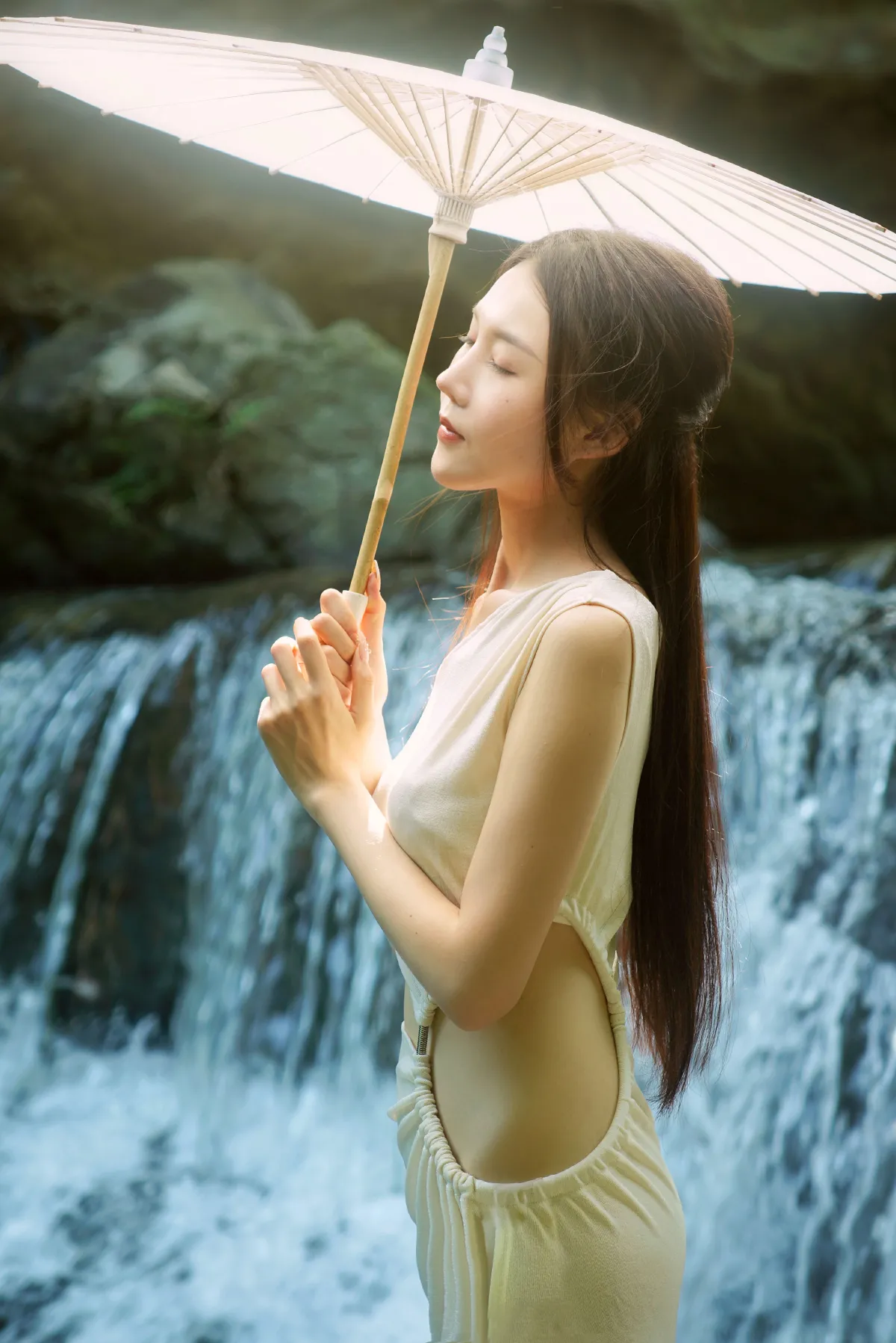 丝绢般柔滑的伊人梦