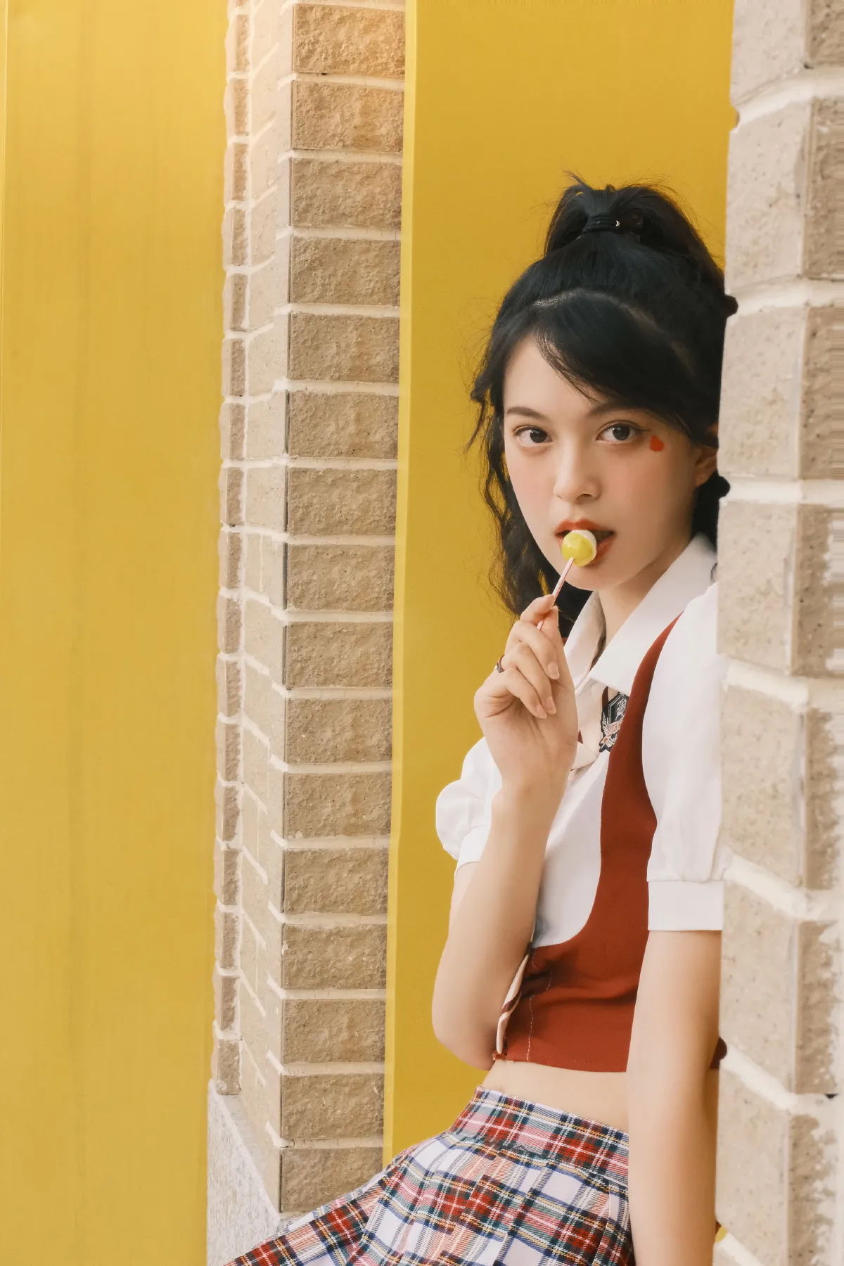 Sa娇少女写真馆_吃饭小恐龙《辣妹调色盘》美图作品图片1