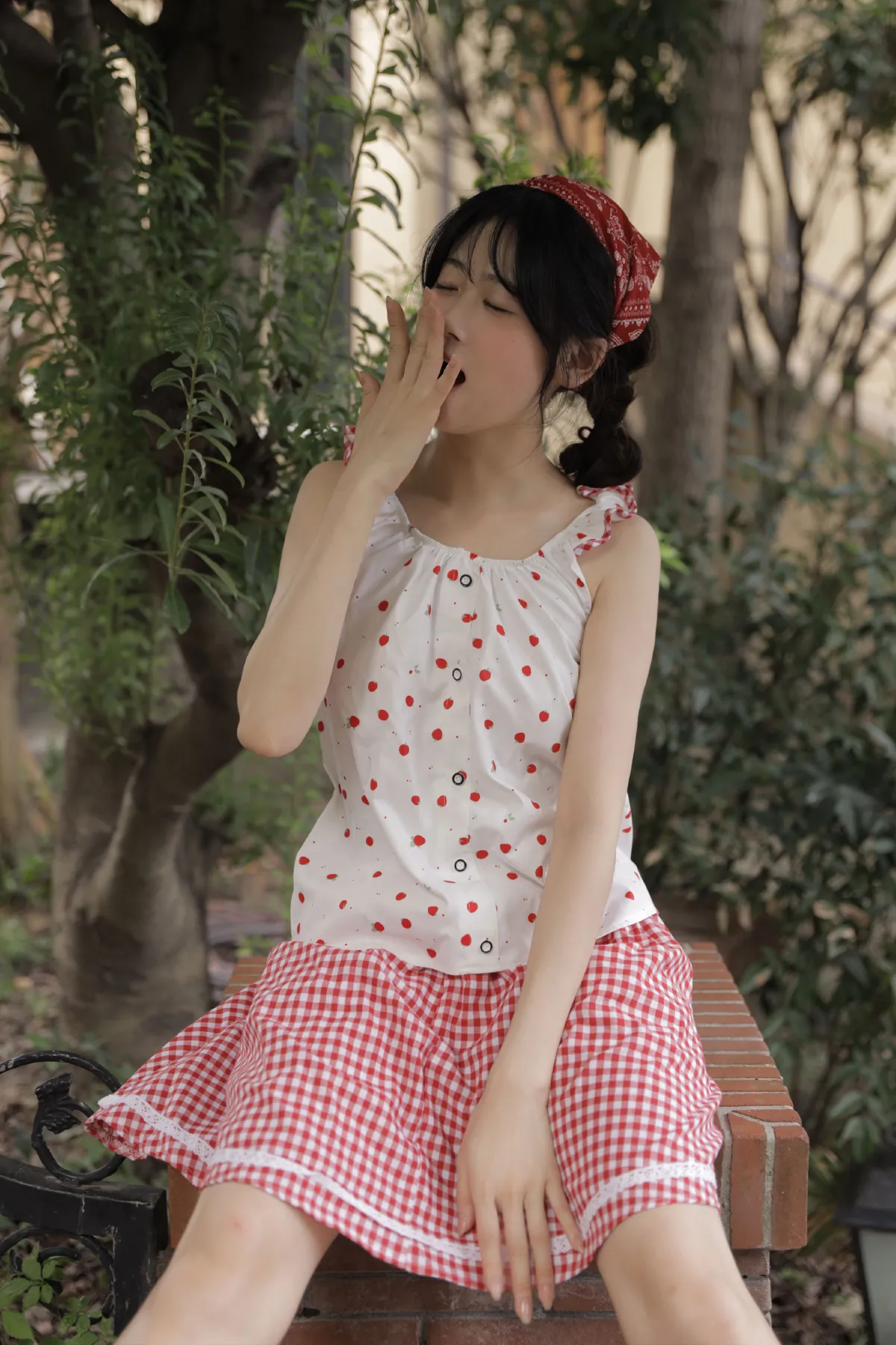 粉色少女