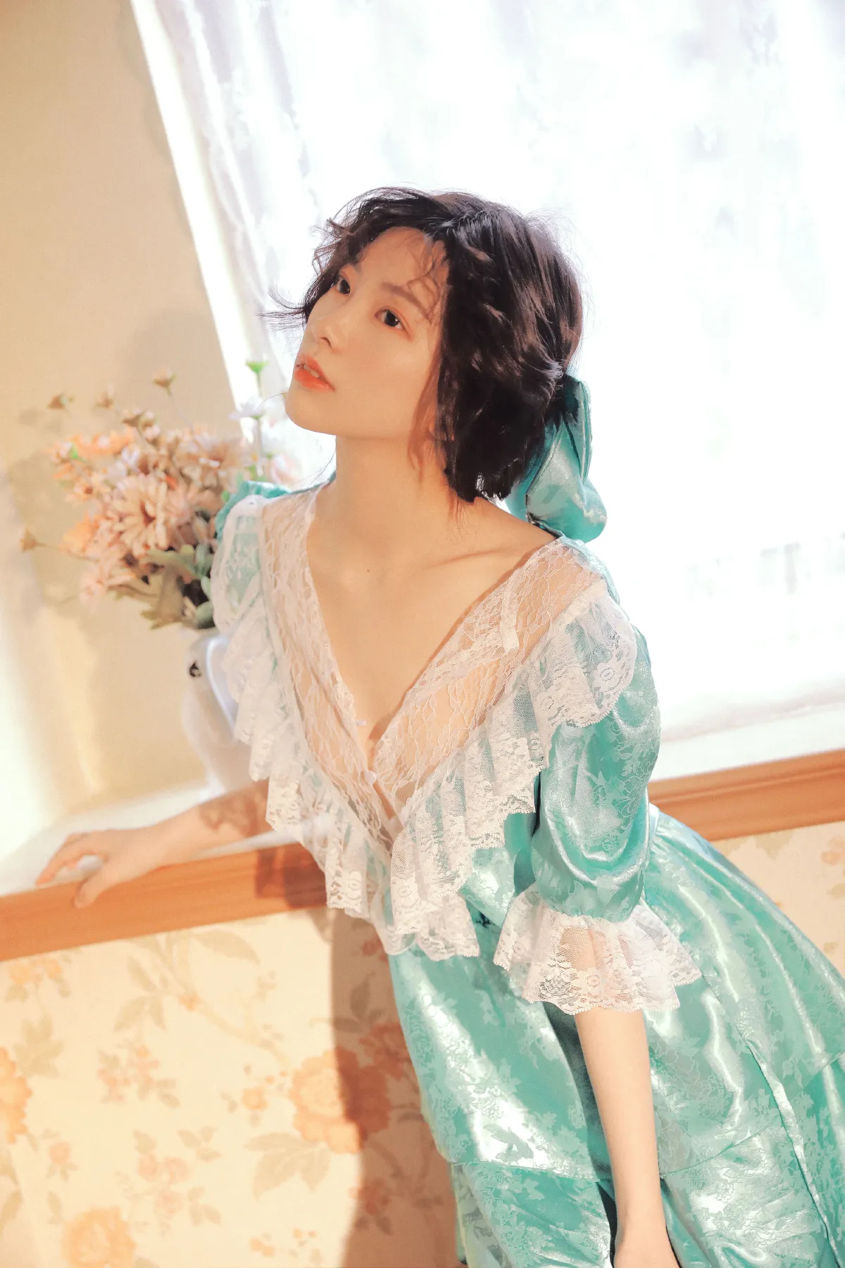 窗边少女