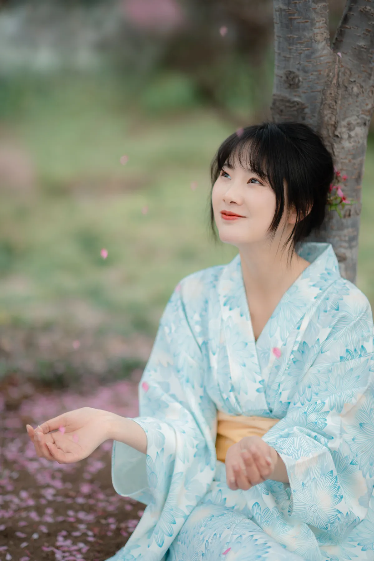 肖萌Cream_爱拍照的梅梅《樱花树下》美图作品图片3