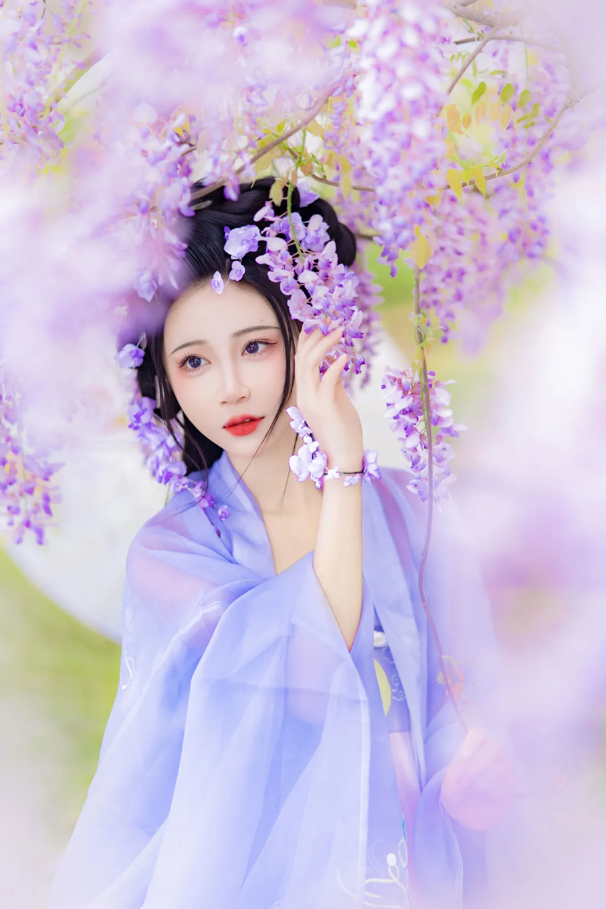 你携秋水揽星河