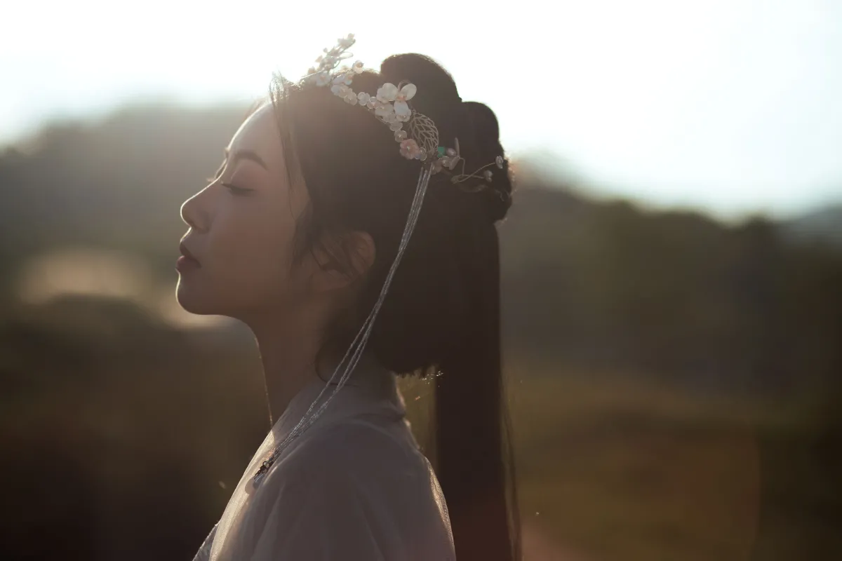 馥郁愁