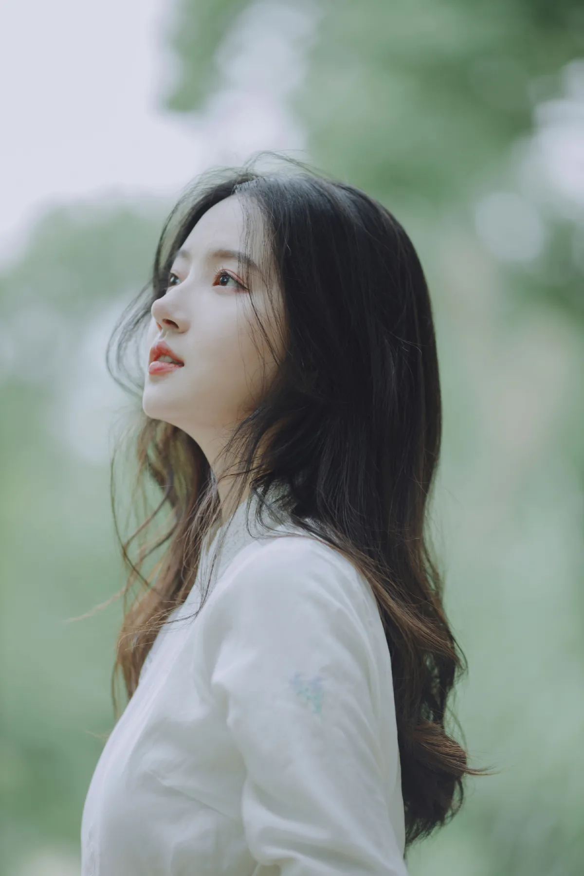 芥茉_Elaine《白色湖畔》美图作品图片4
