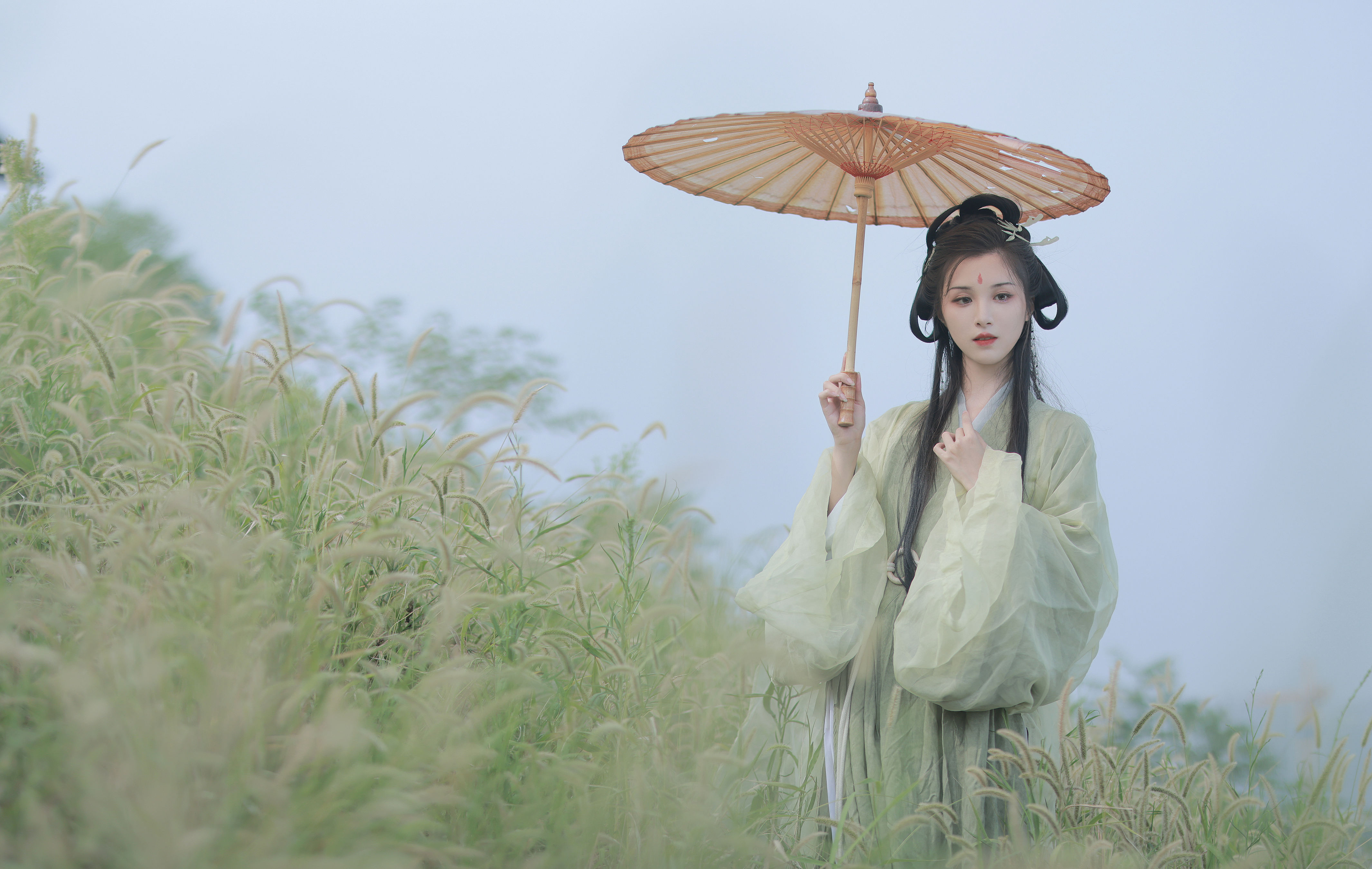 绿色