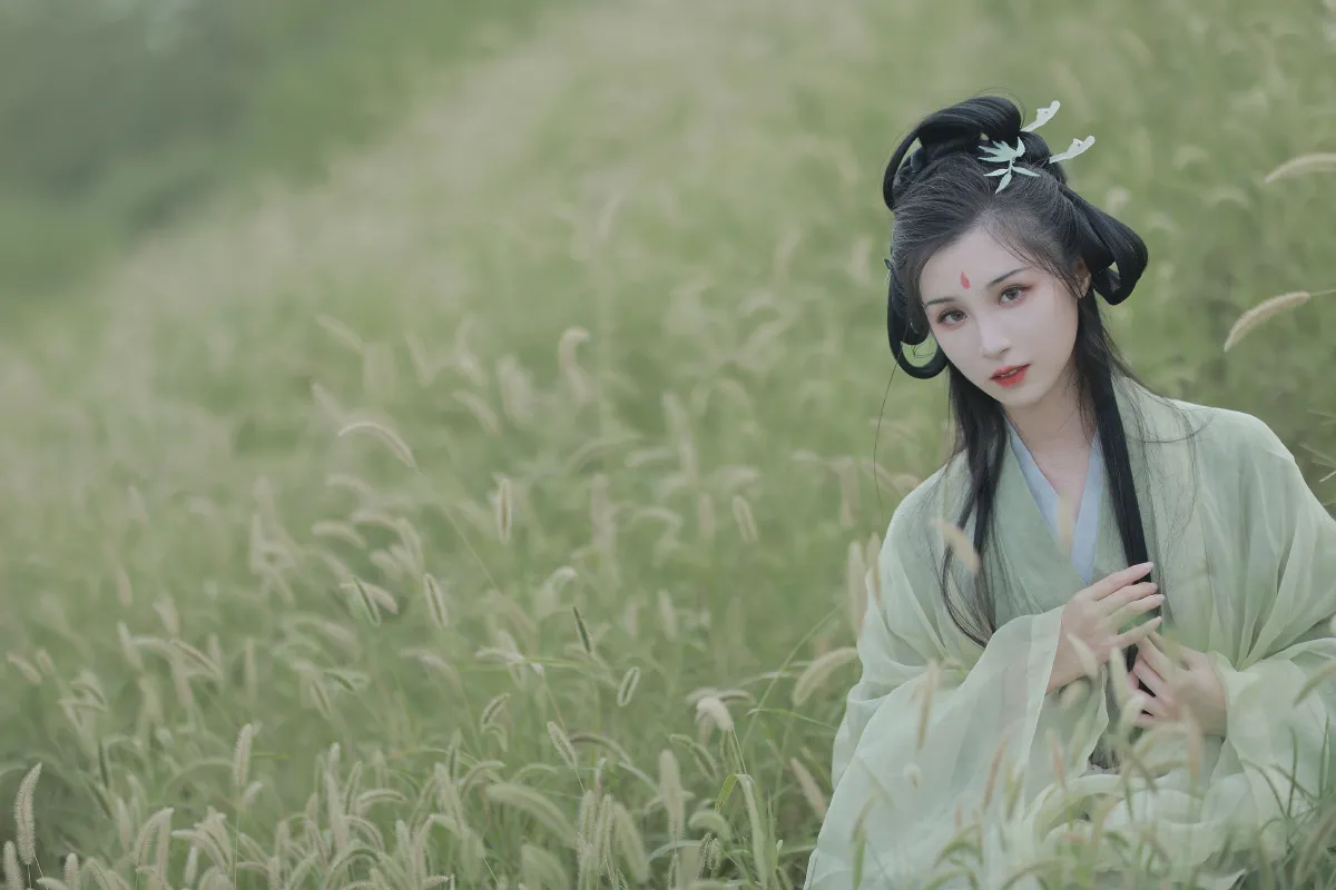 绿色