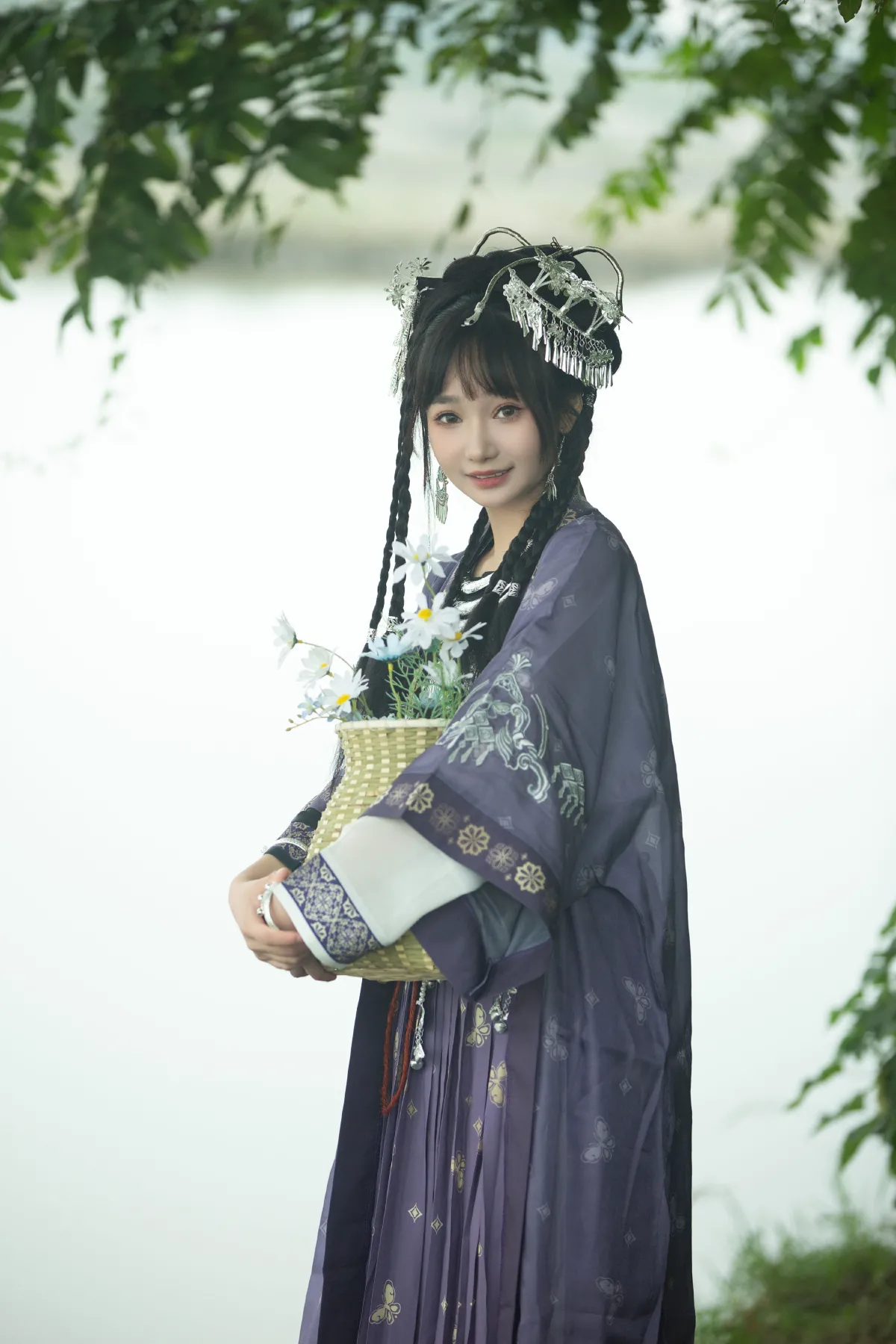 苗疆少女