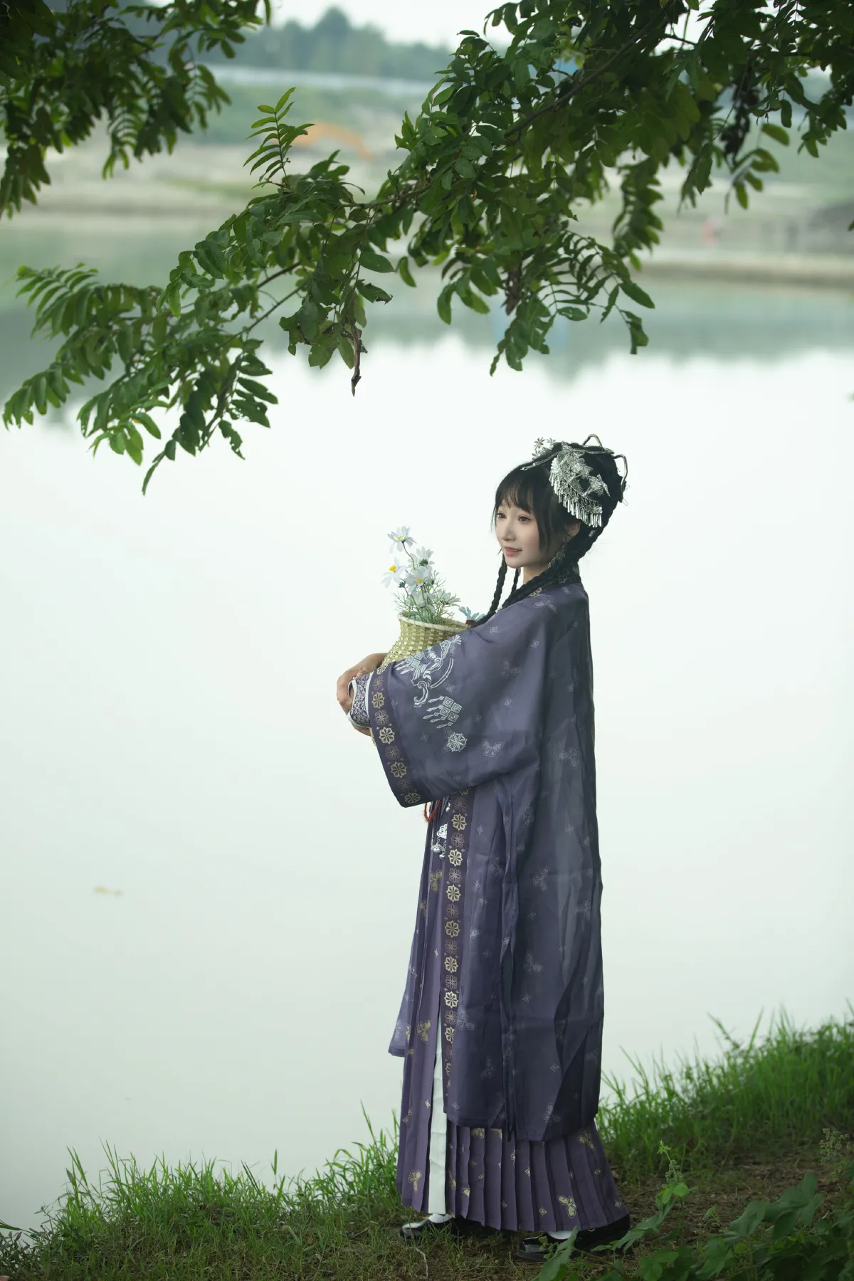 苗疆少女