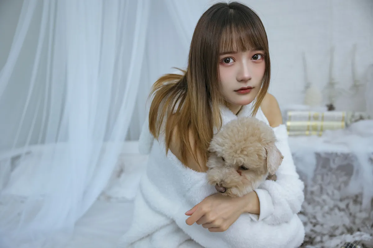 温馨少女与宠物们3