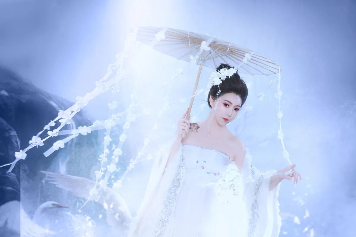 雪清凝