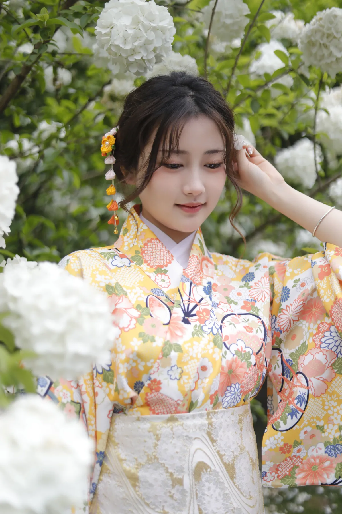 绣球花少女