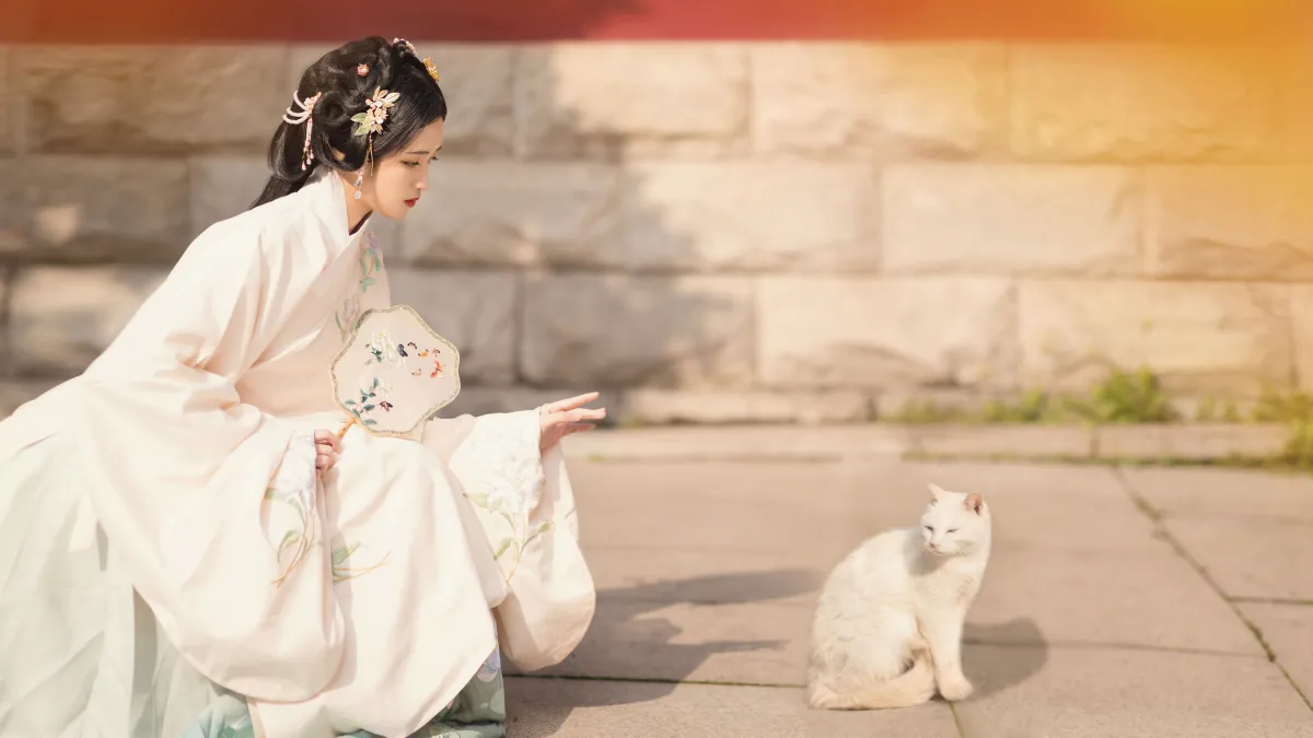 始觉秋风还