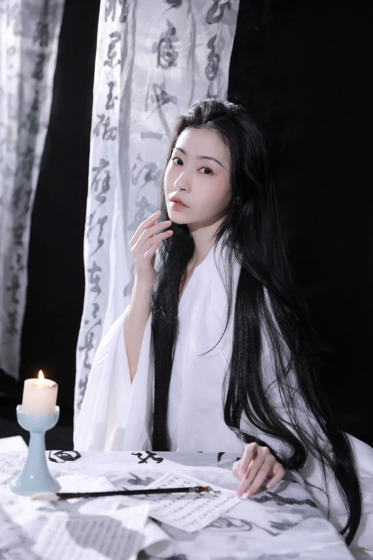 提笔写月3