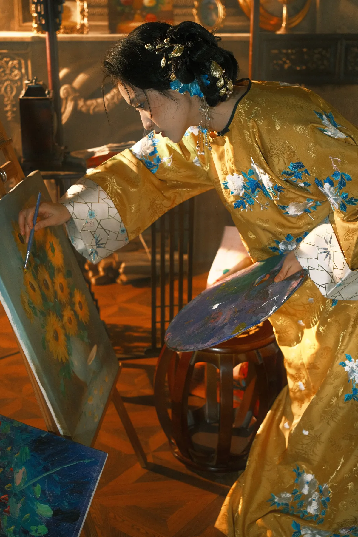 西方画展上的东方女人3