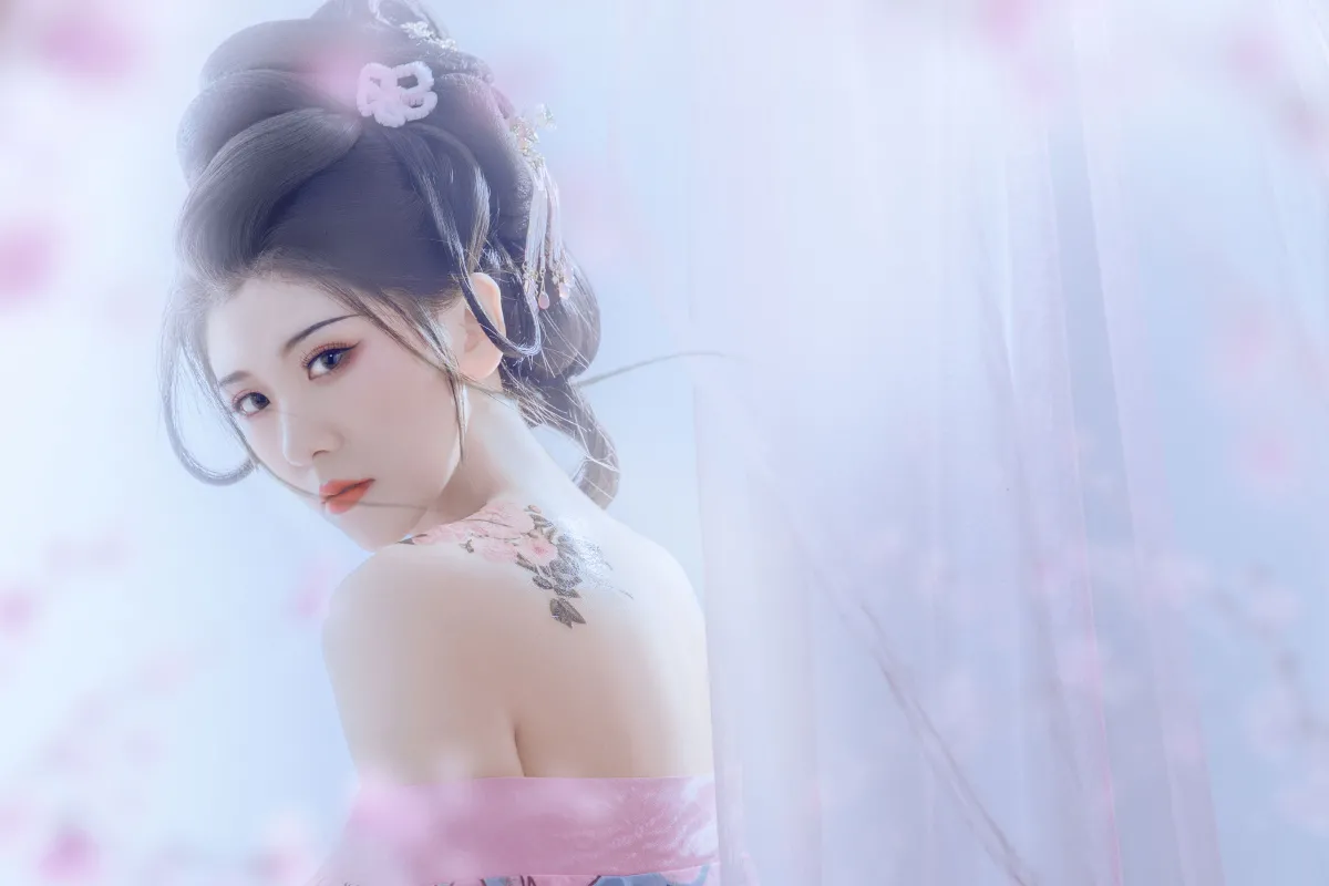 芳年华月