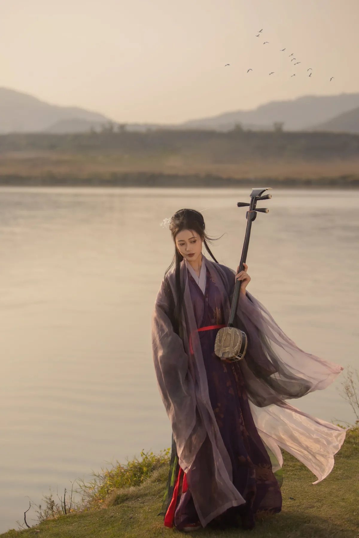 出门拍照的小小怪_拂雪ins《塞上》美图作品图片4