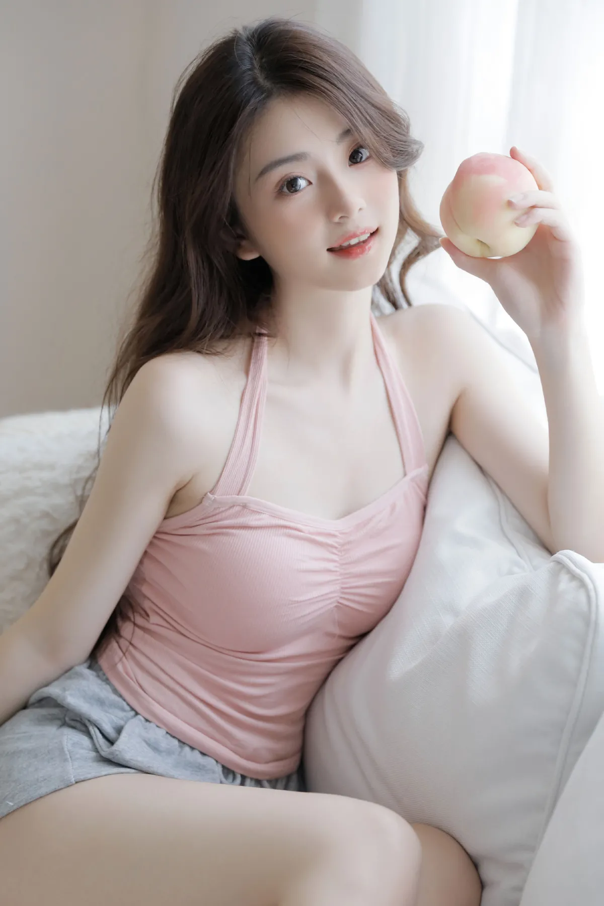 蜜桃女孩