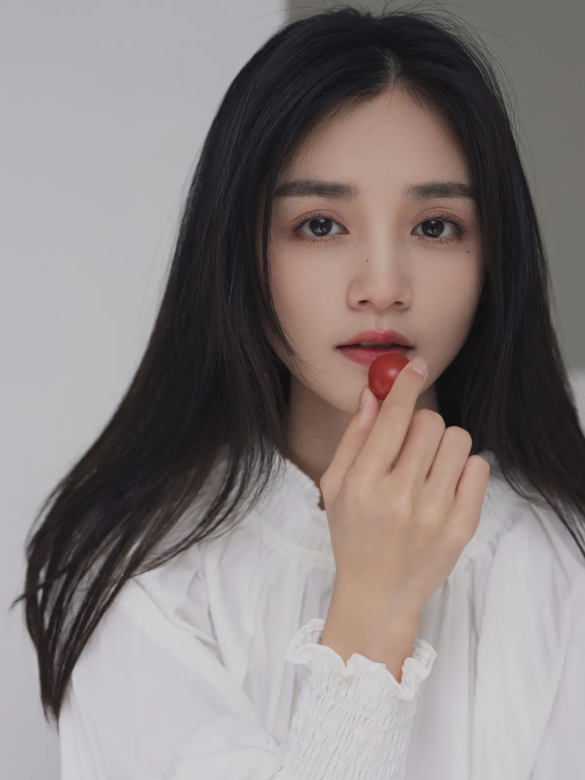 白