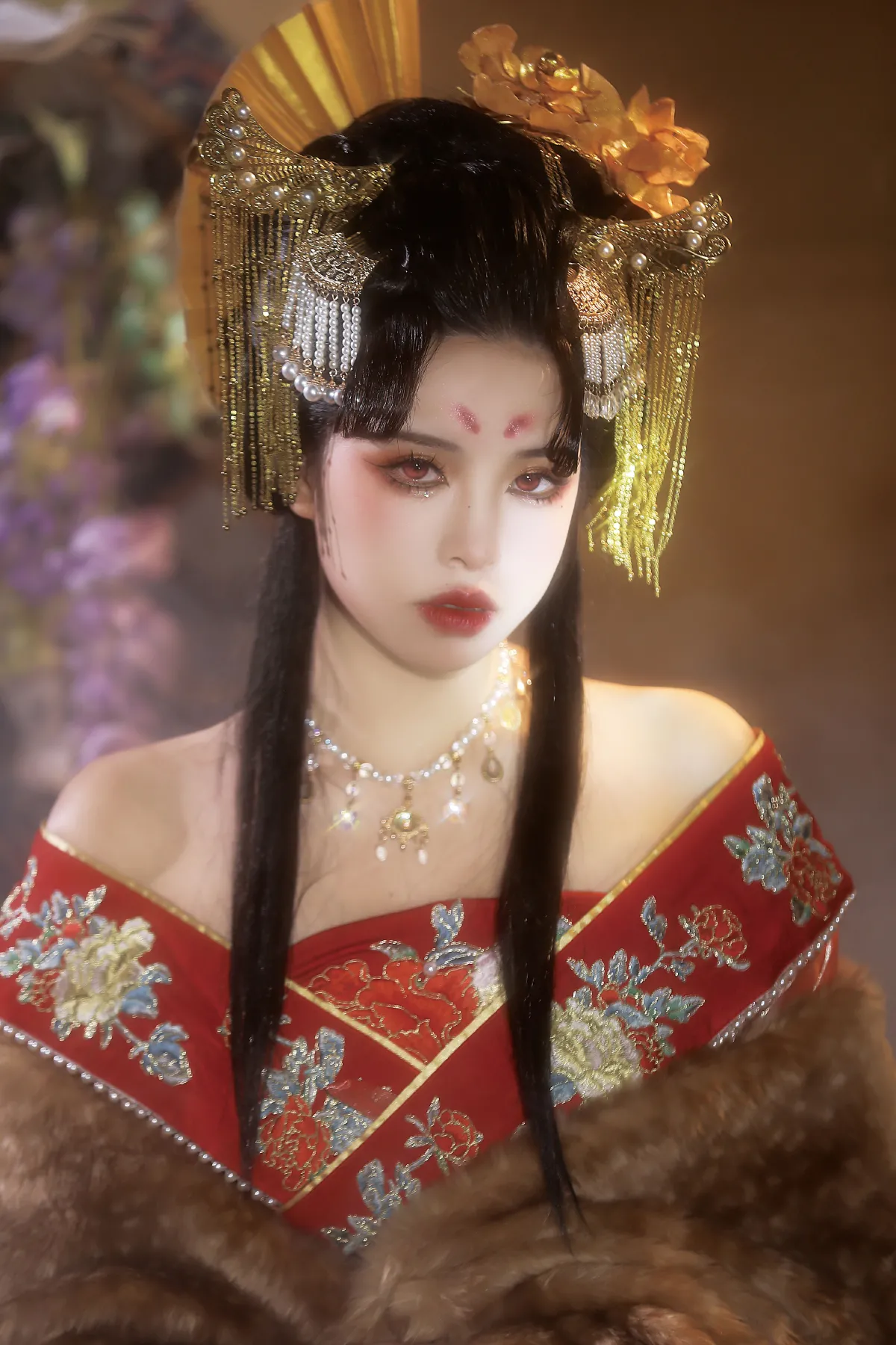 妖是没有心的，怎么会爱人呢？