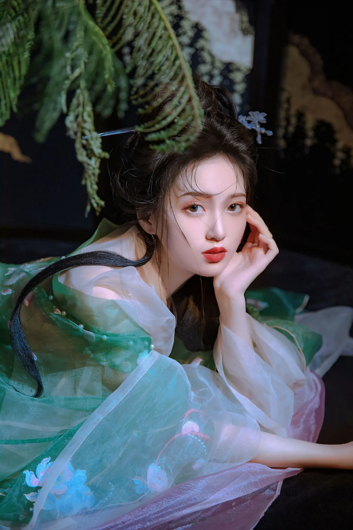庭芜绿3