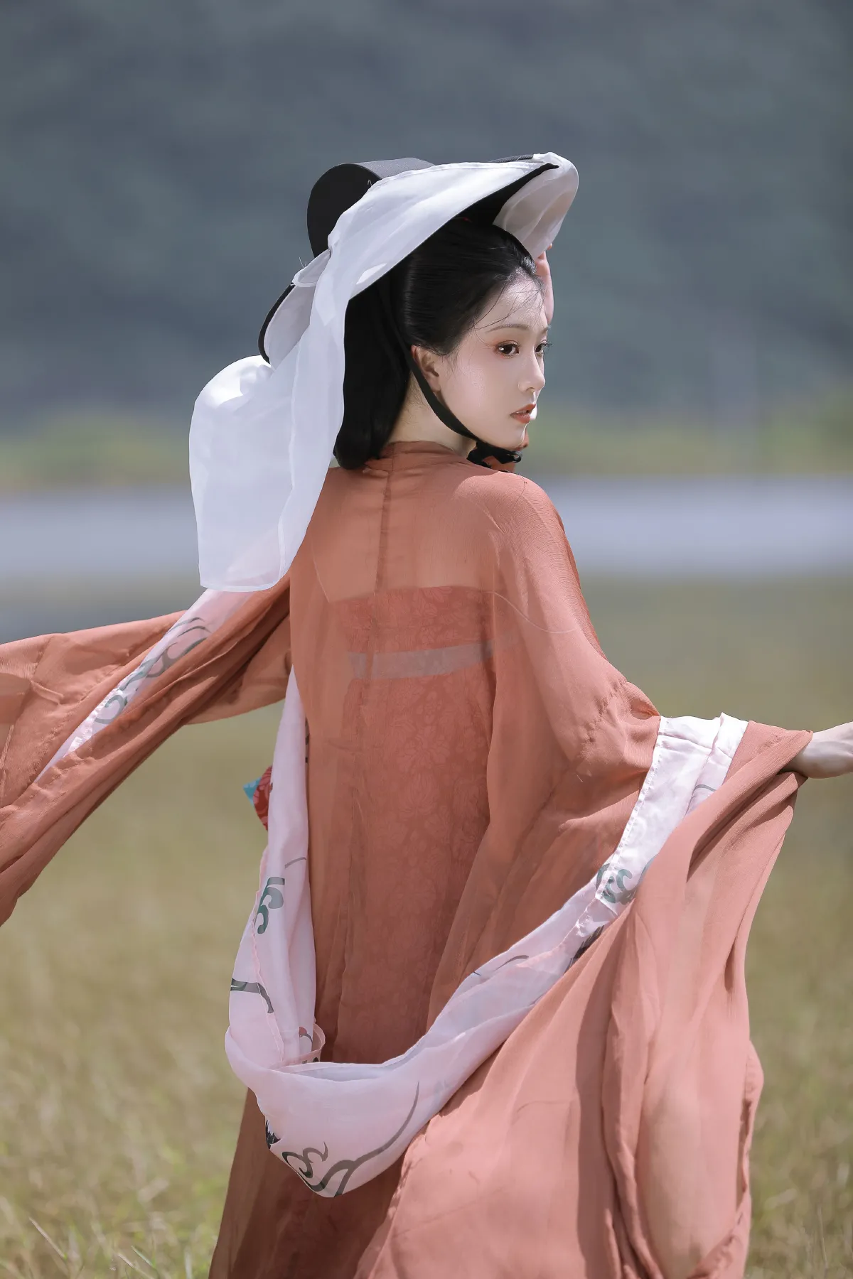 八归·秋江带雨