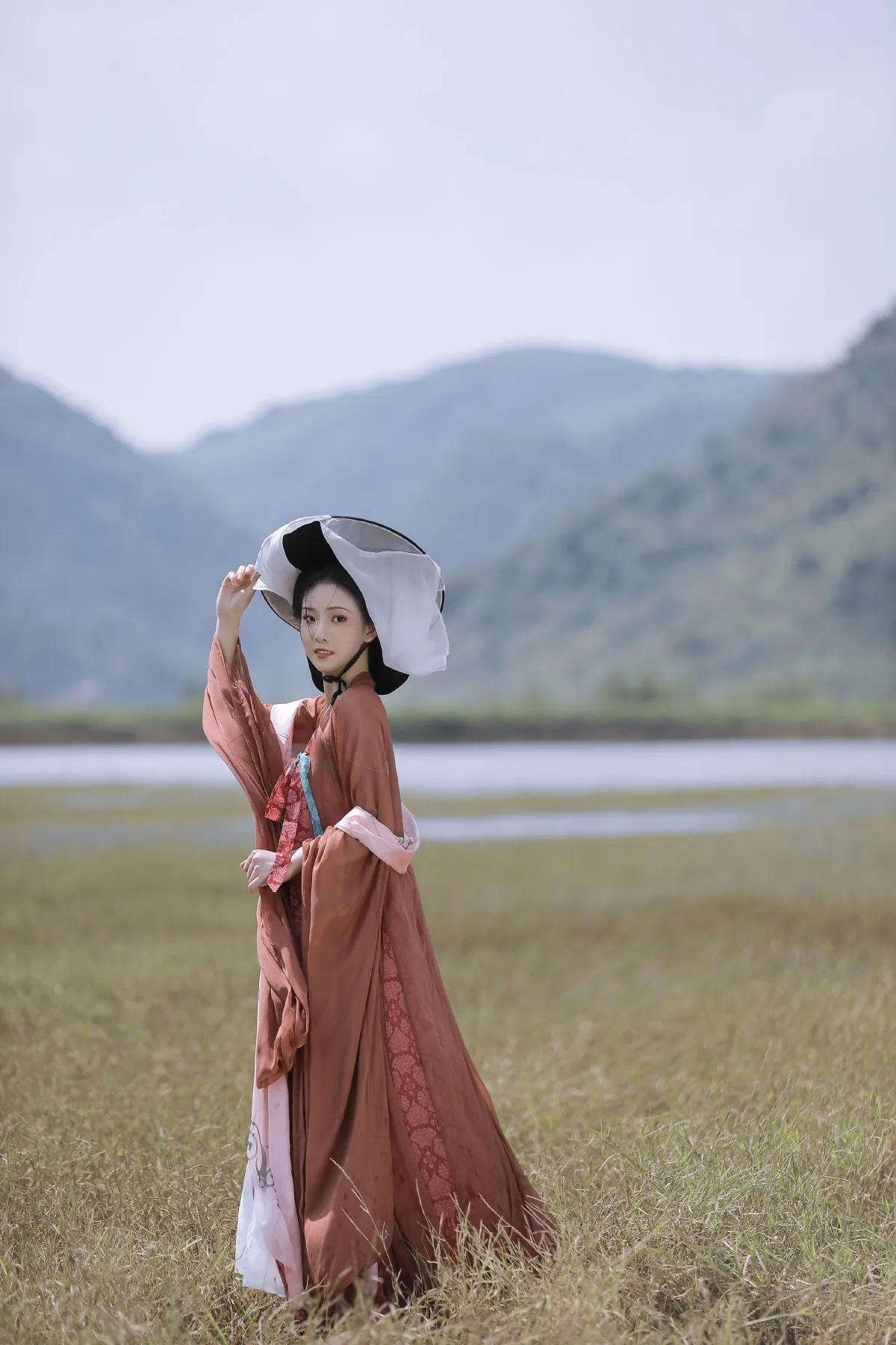 八归·秋江带雨