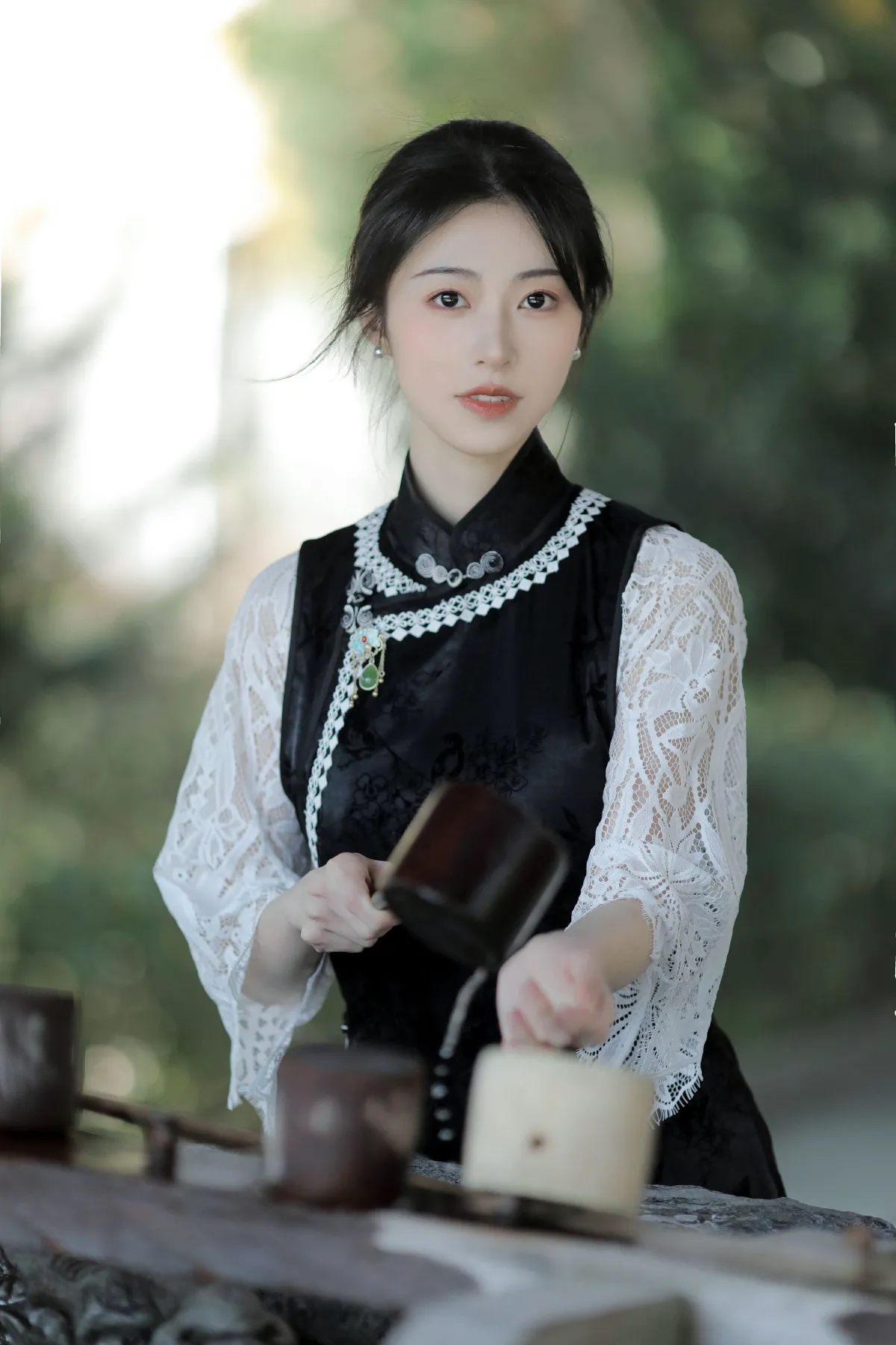 大燕儿lois_粉面姑娘《玉兰花》美图作品图片2