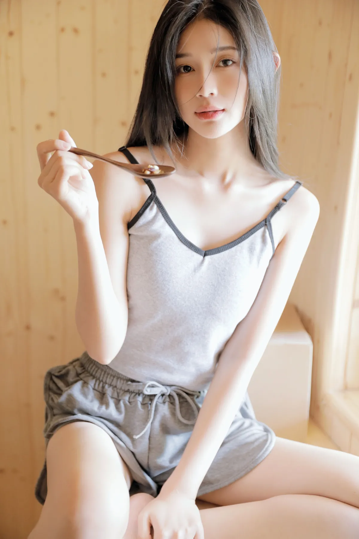 木屋里的女孩3