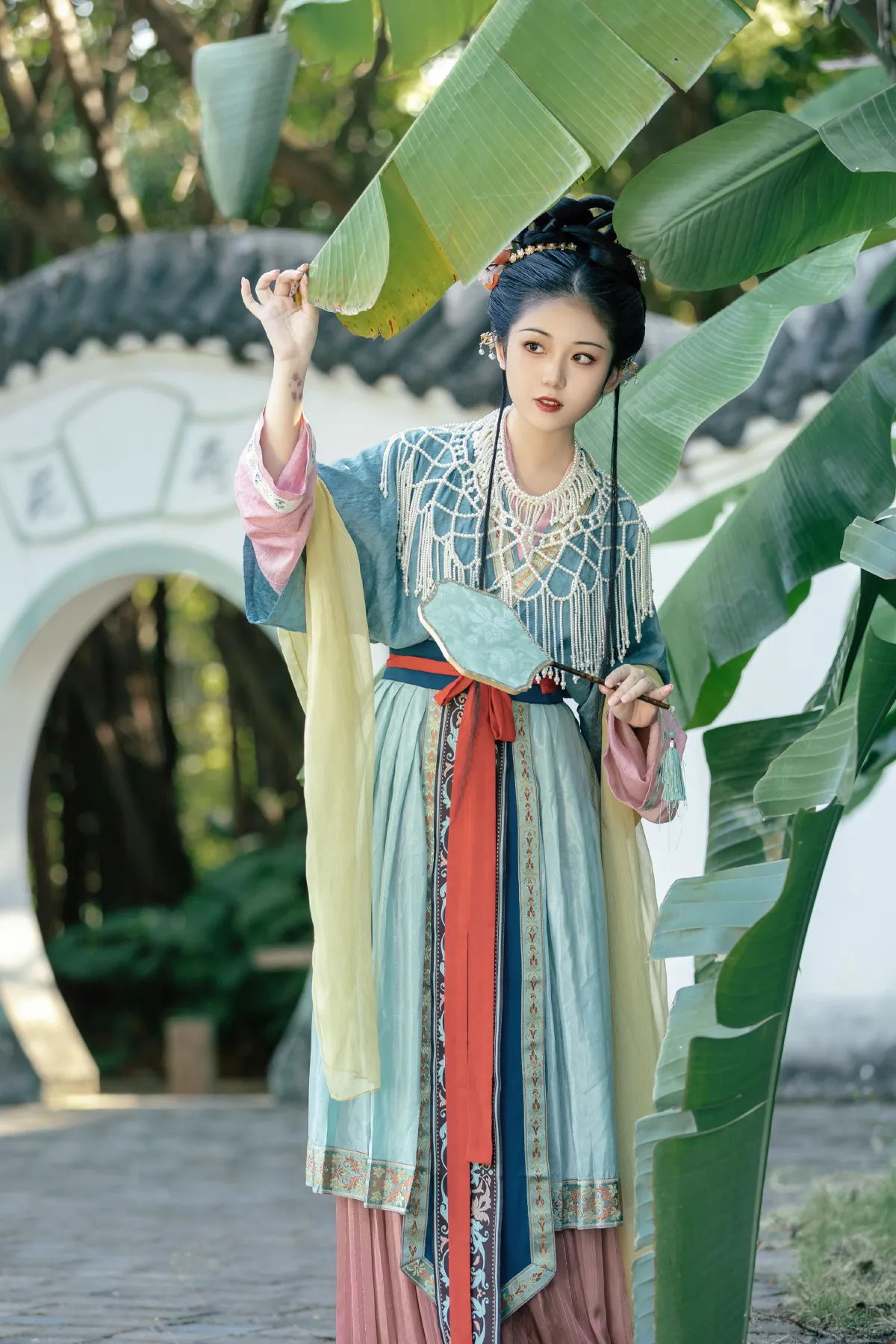 浣溪沙·小院闲窗春色深1
