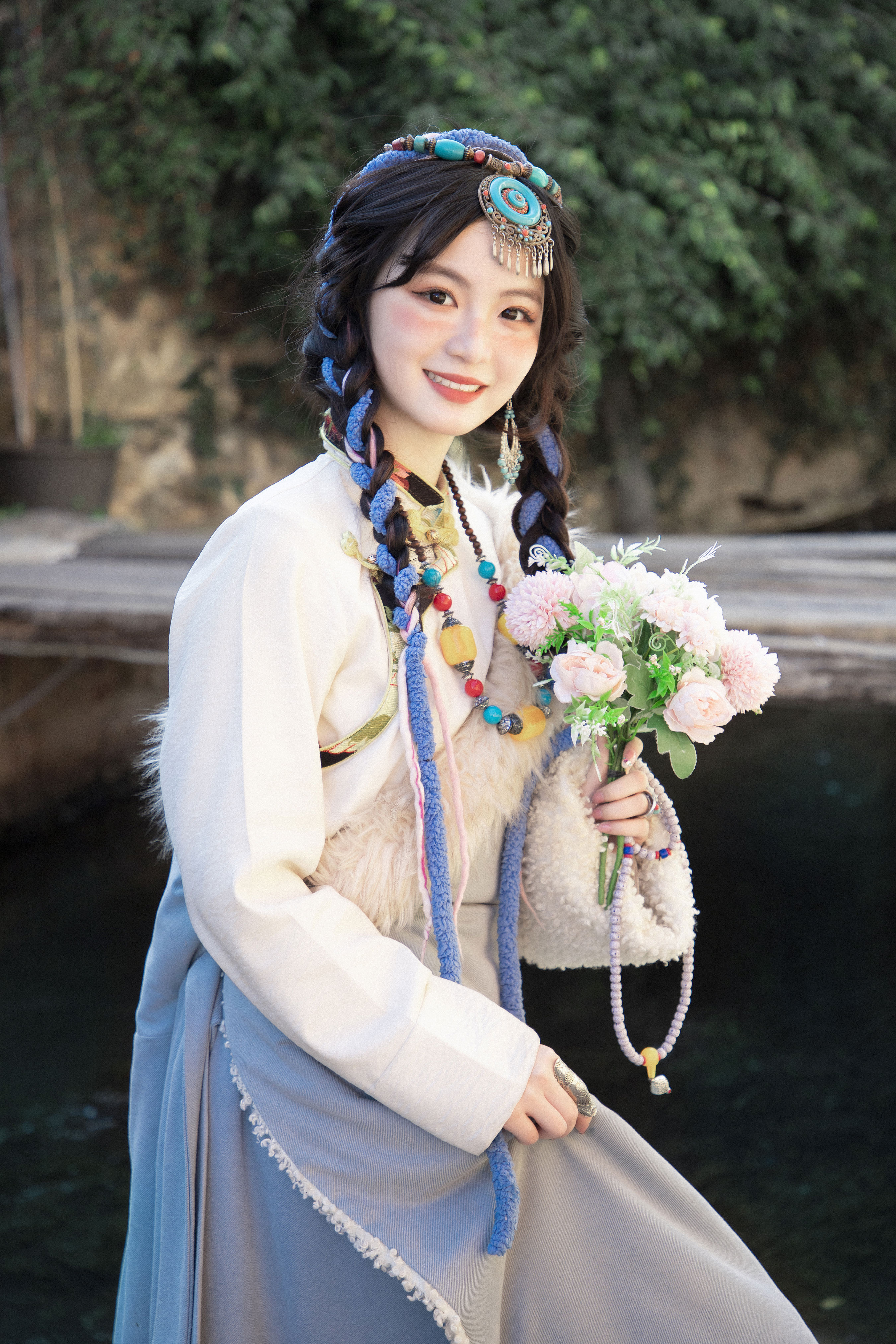 甜甜的卓玛姑娘