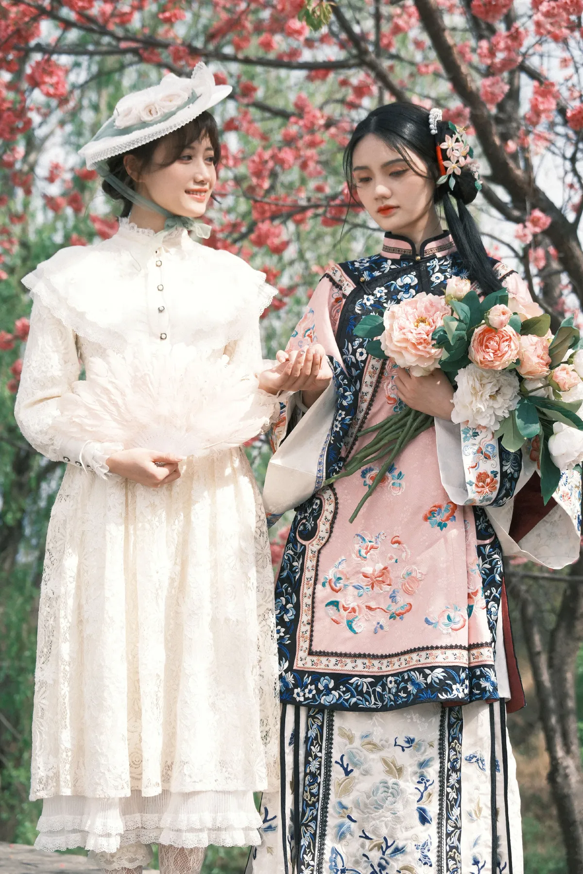 两个女孩的故事3