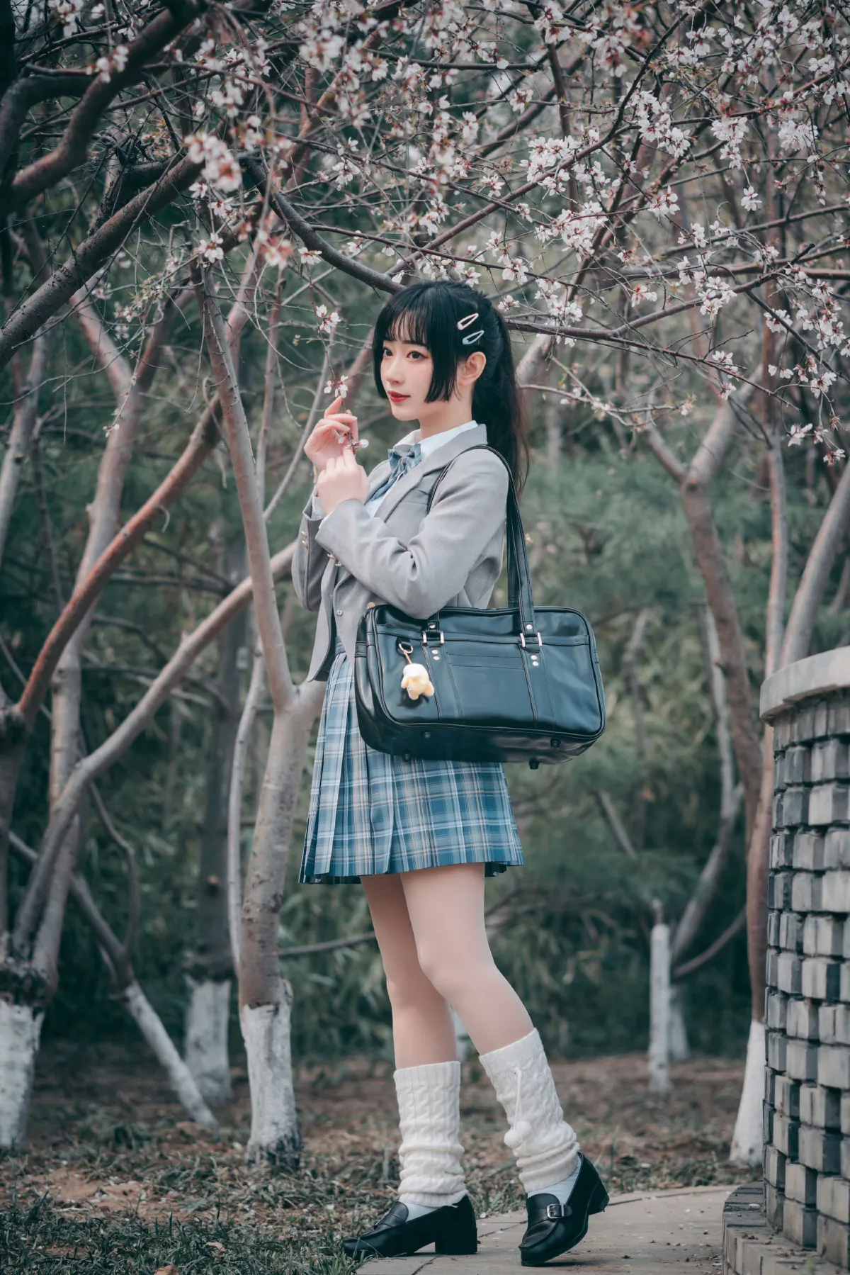 灰色JK