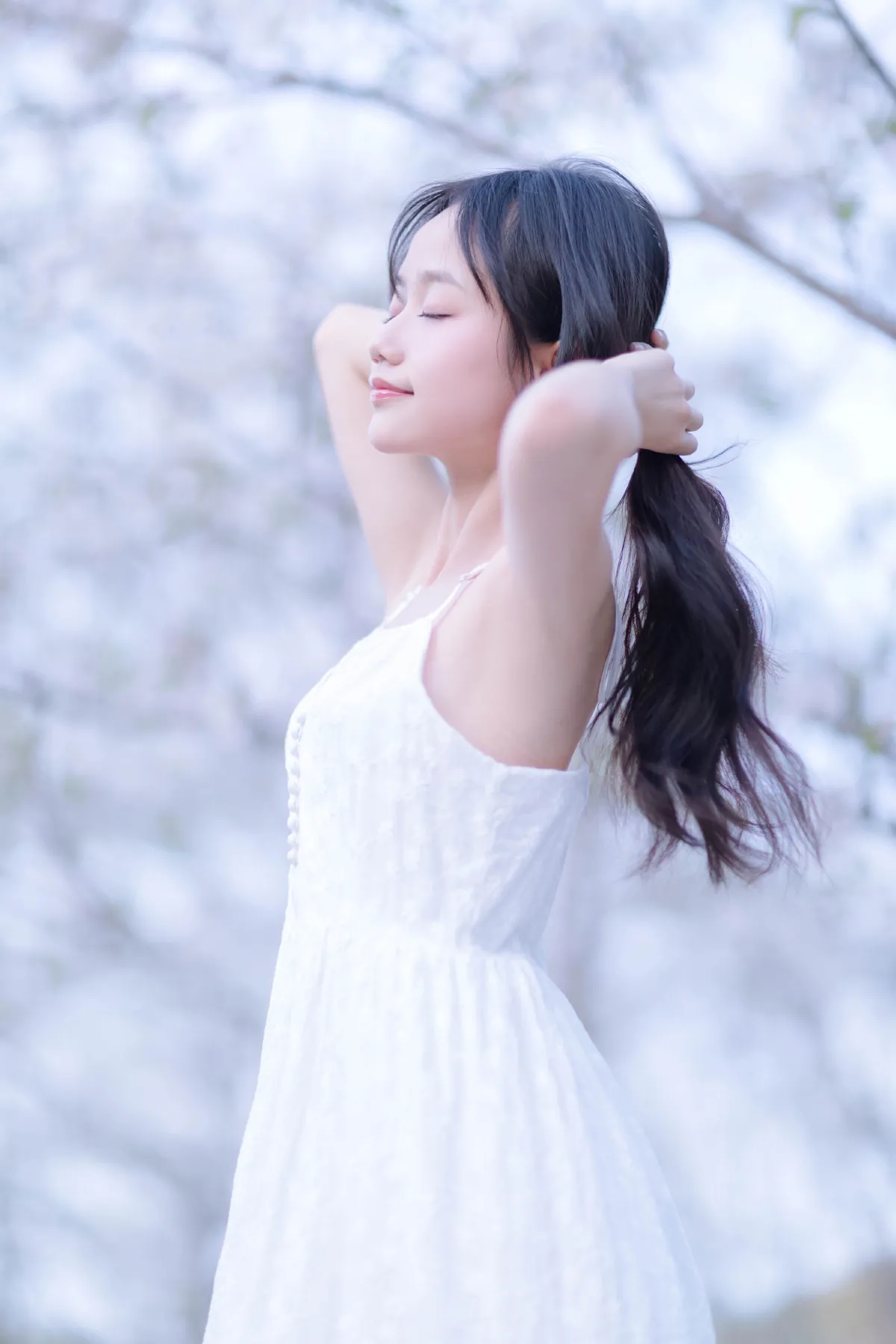 纯白少女