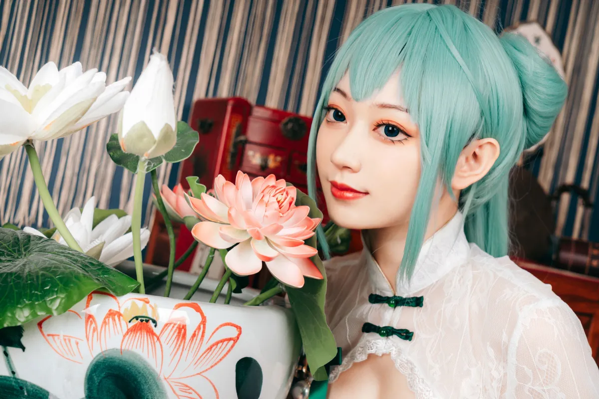 初音旗袍