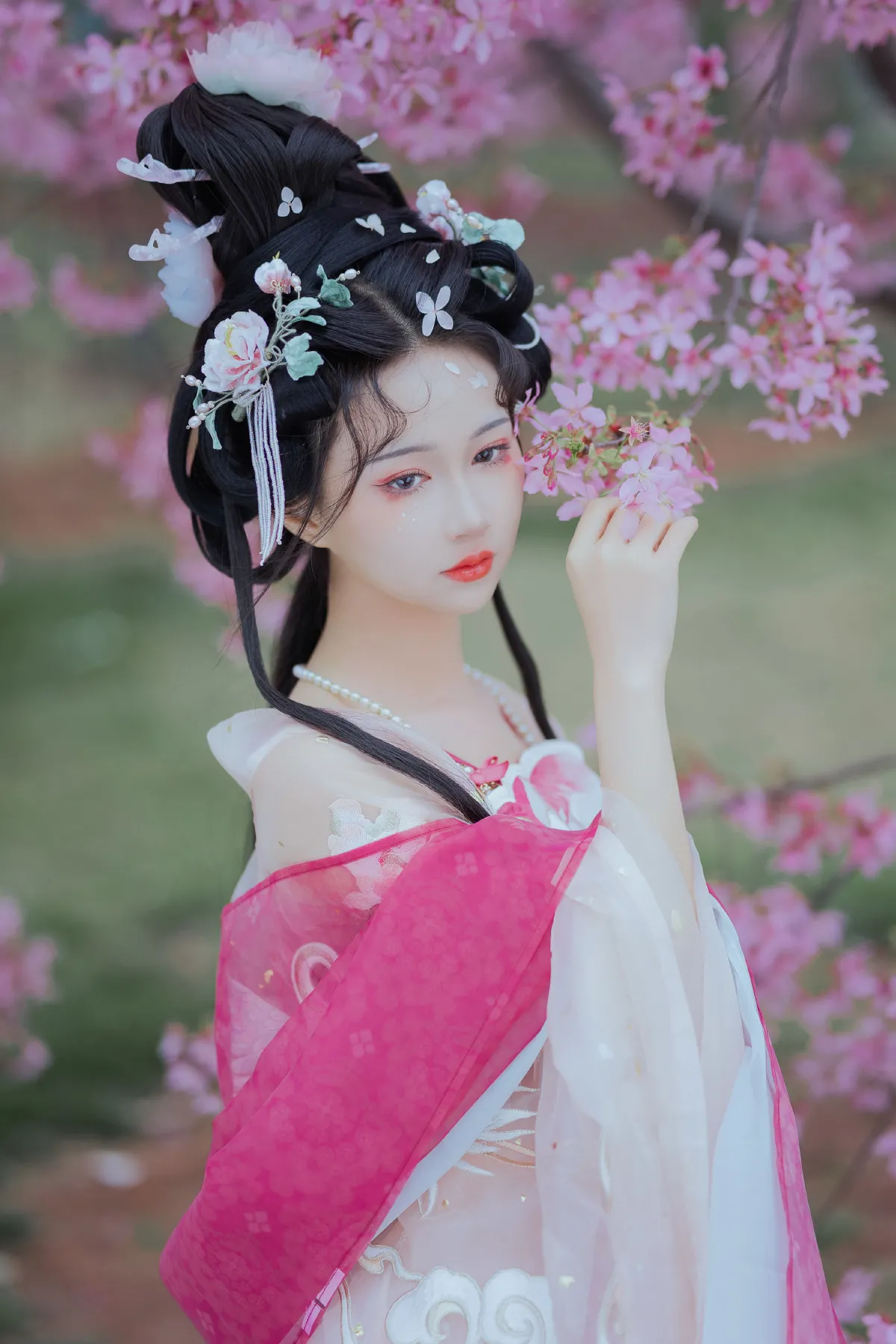花间栩栩