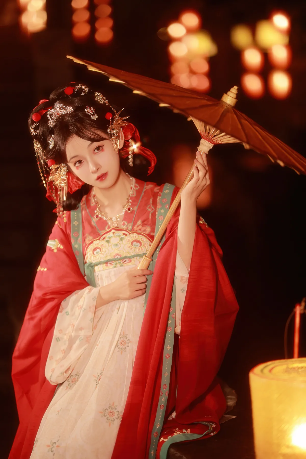 花街灯如昼