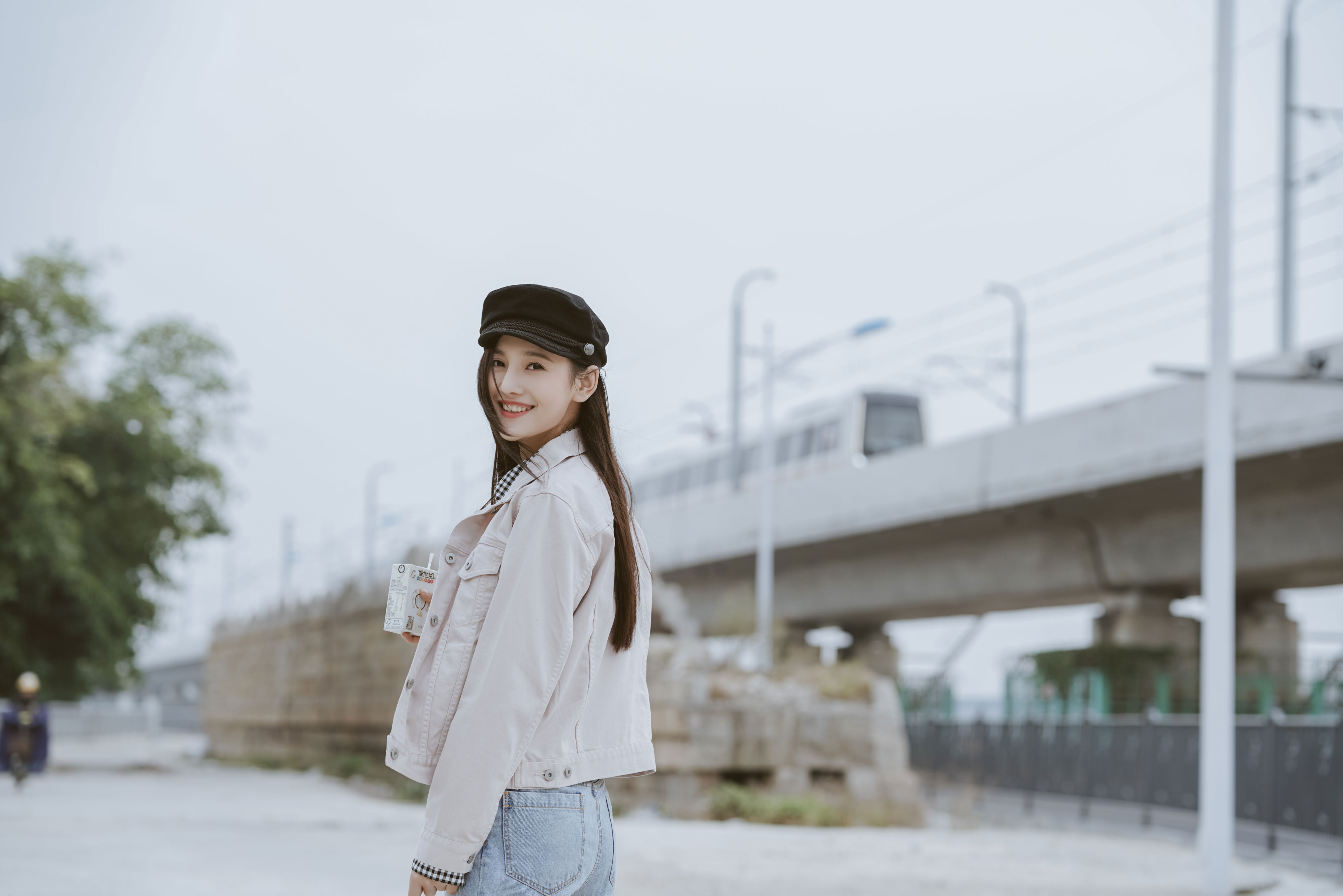 措不及防闯入你笑颜1