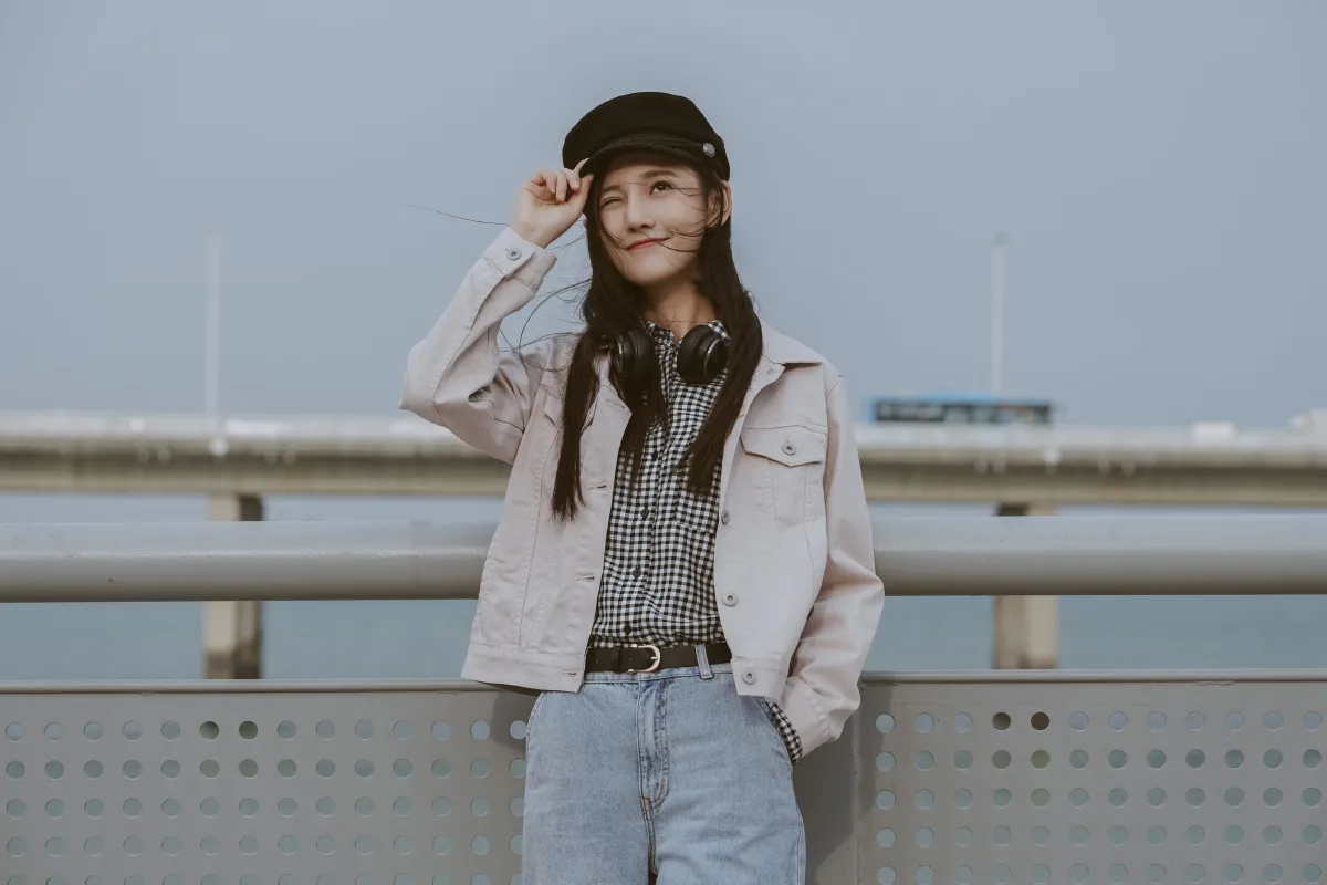 措不及防闯入你笑颜