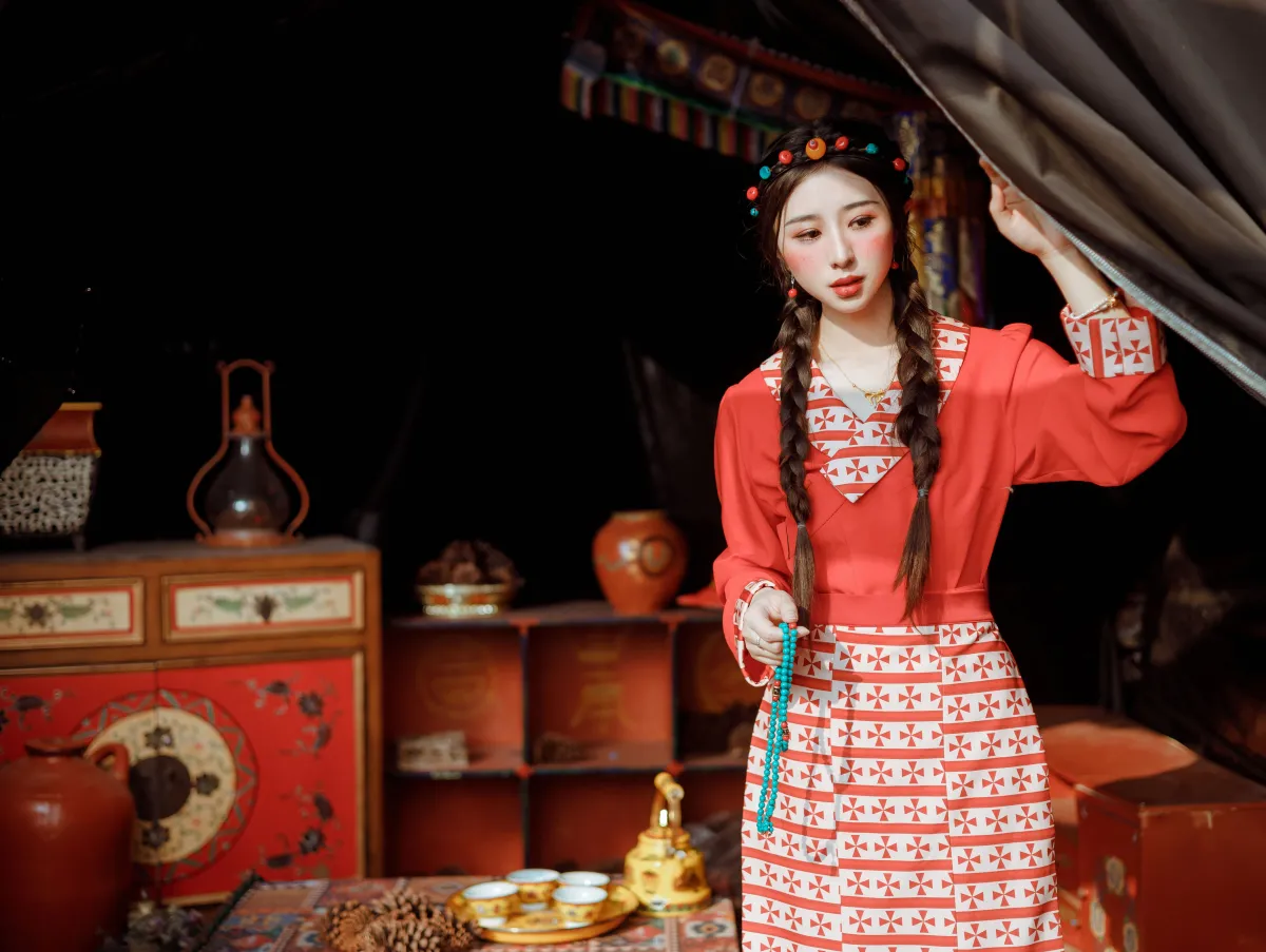 清风无忌_小希仔《藏族公主》美图作品图片3