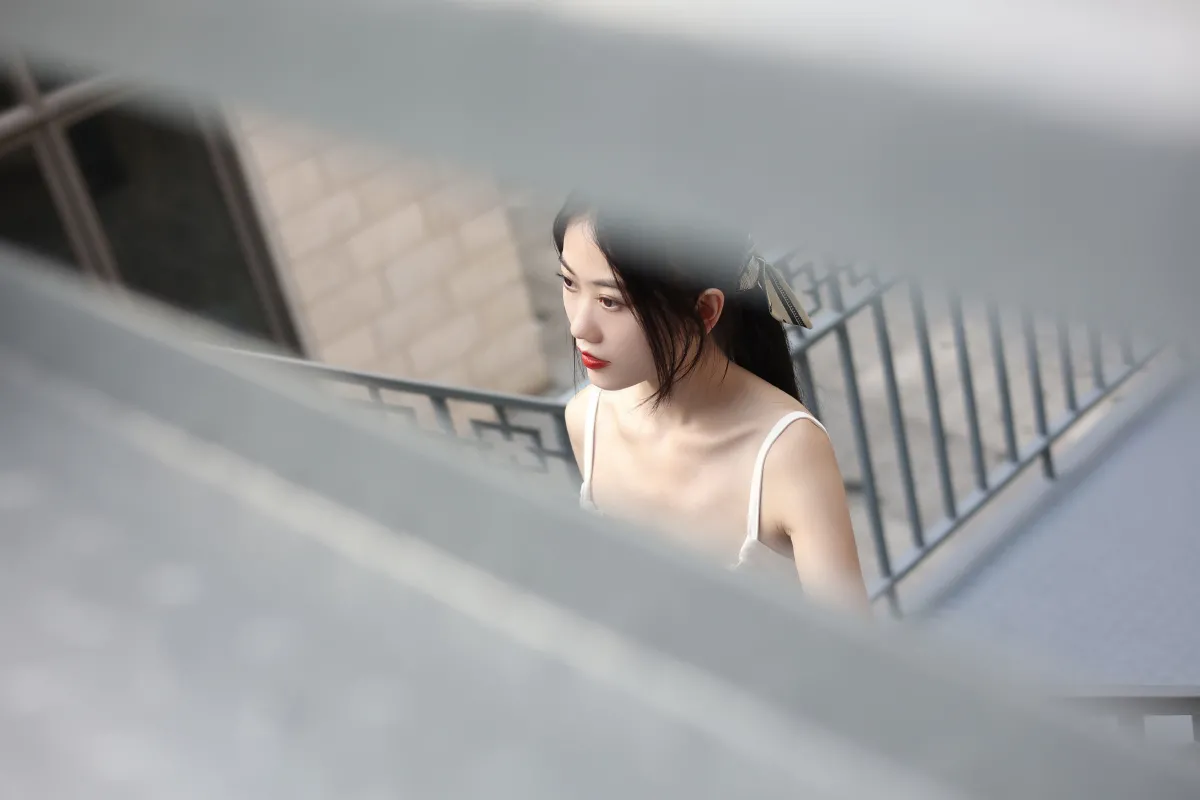 漂亮的不是我而是十九岁3