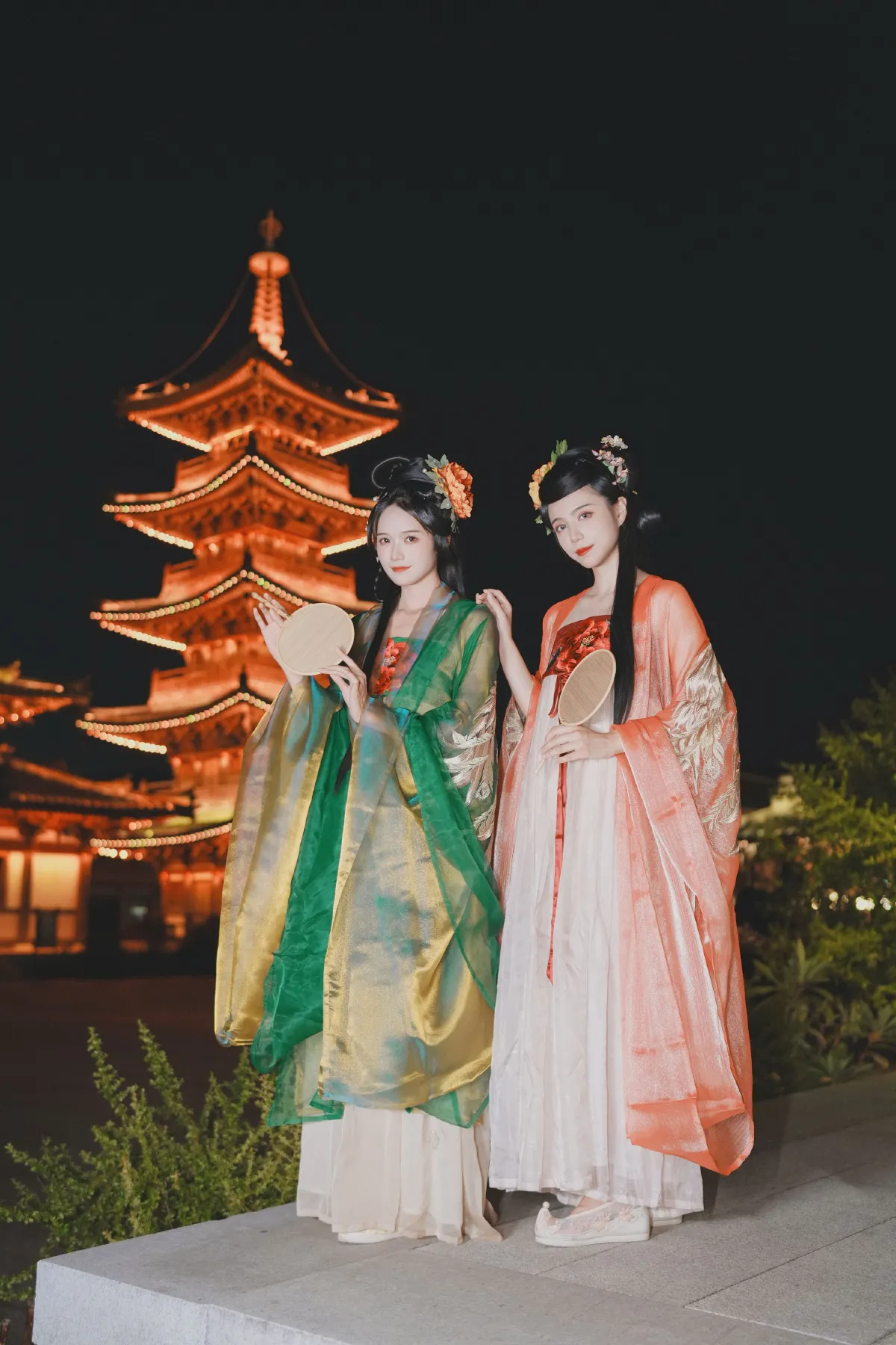 夜游灯会
