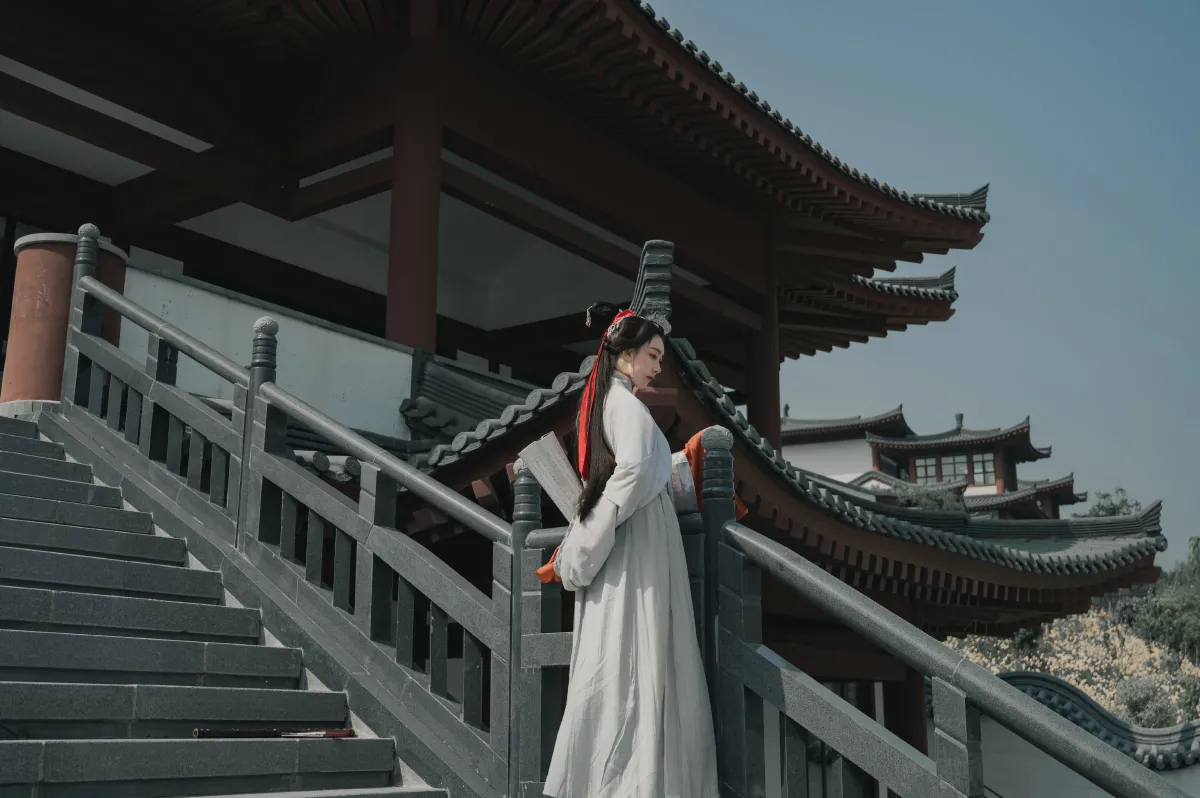 山中隐寺1