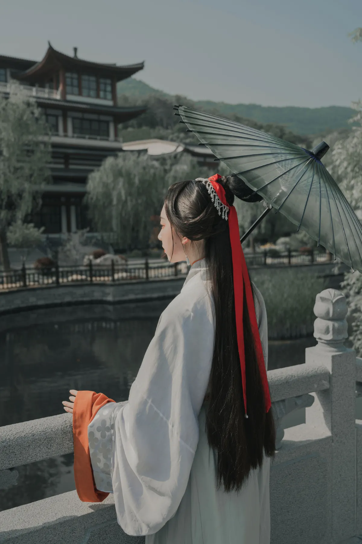 山中隐寺