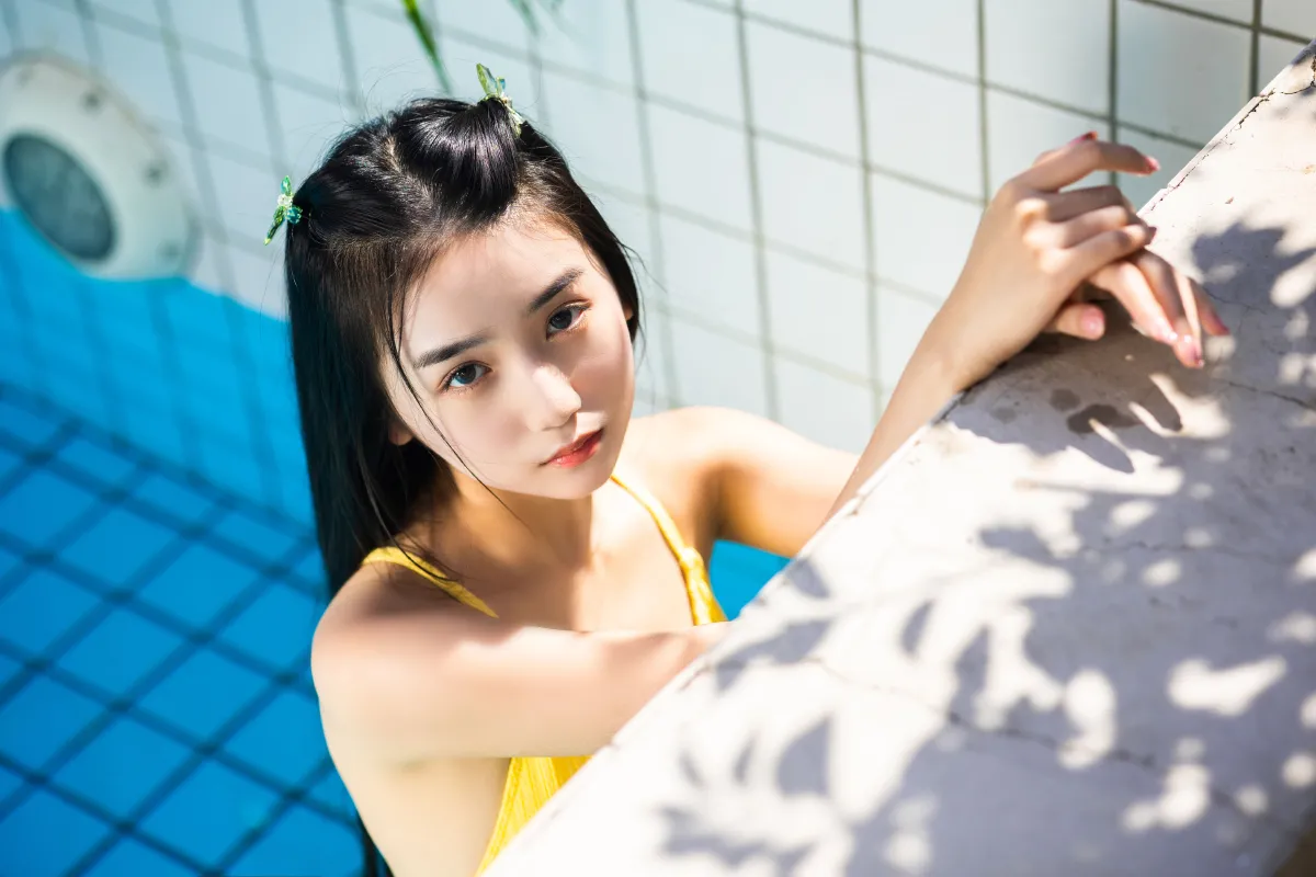 夏日泳池1