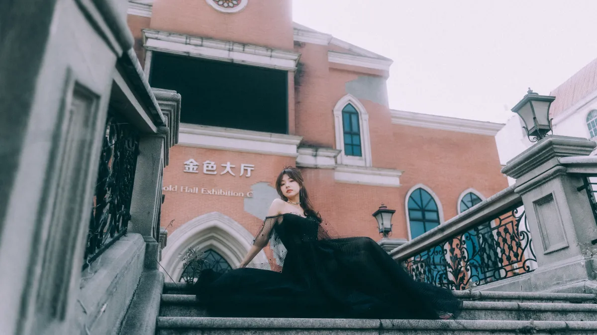 黑色婚纱2