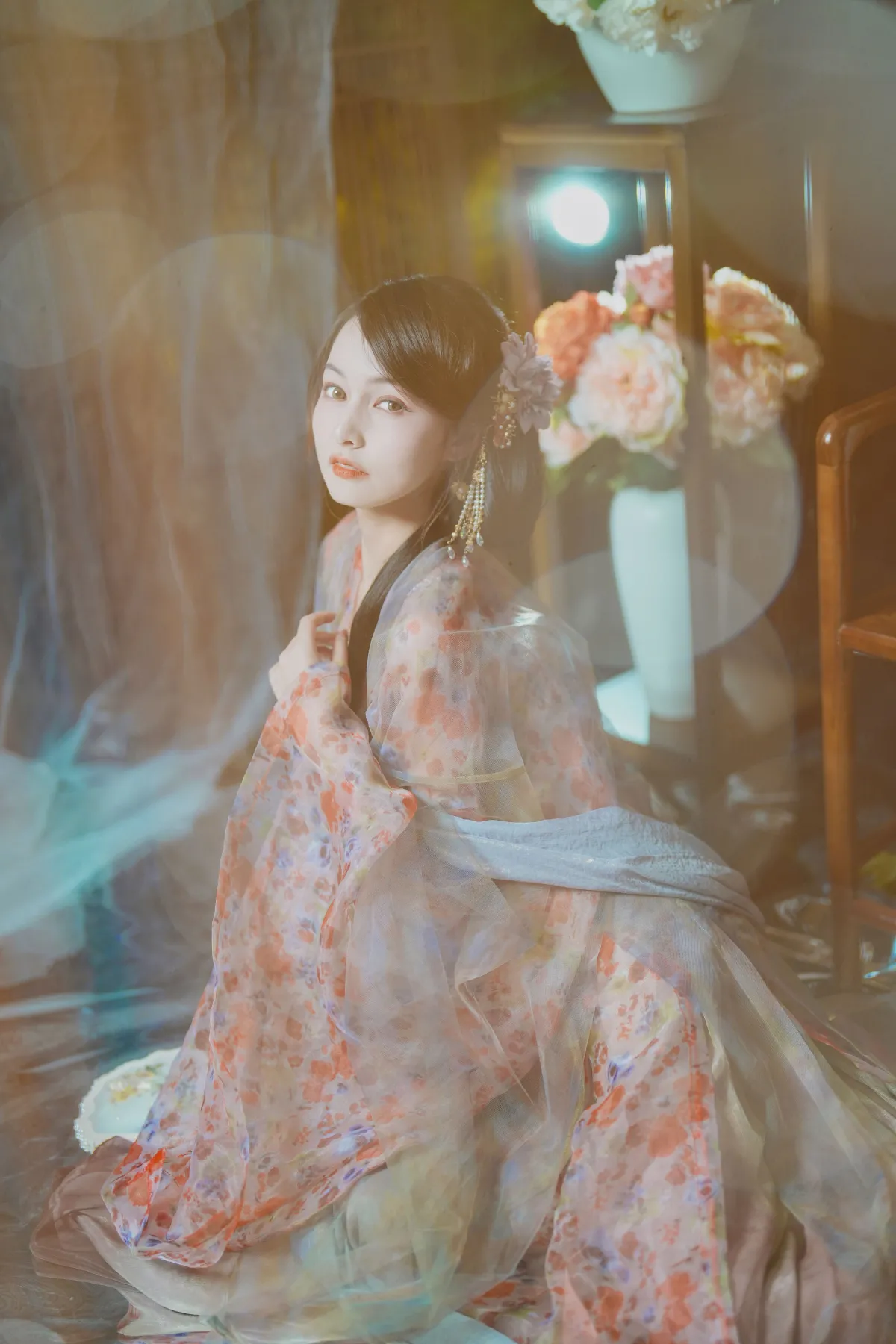 姹紫嫣红