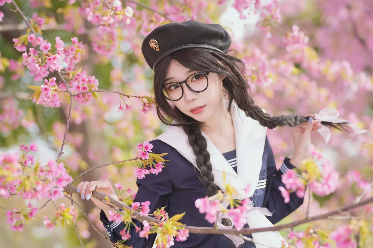 雷斯写真集_走走《春日少女》美图作品图片2