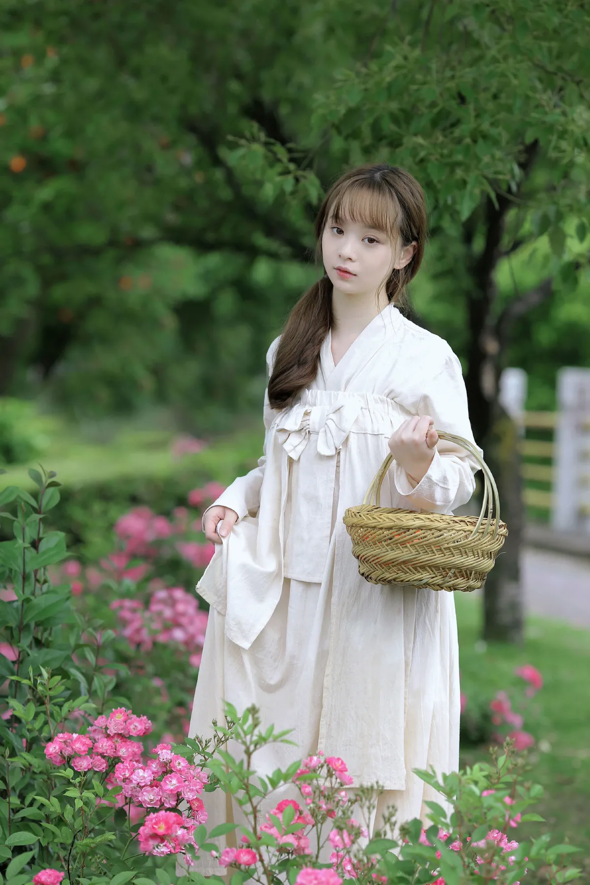 歌一段江南小镇伶人流水人家