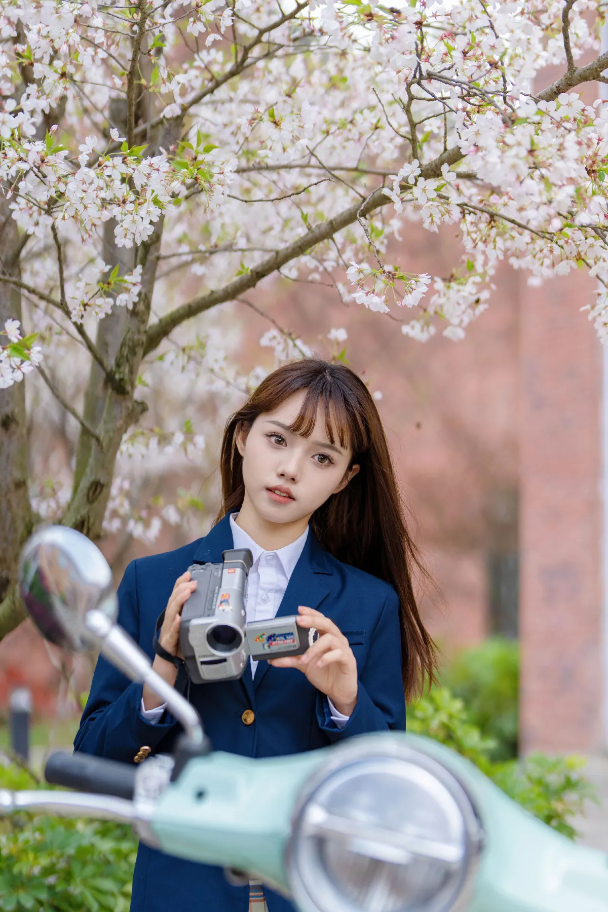 梨花树下1